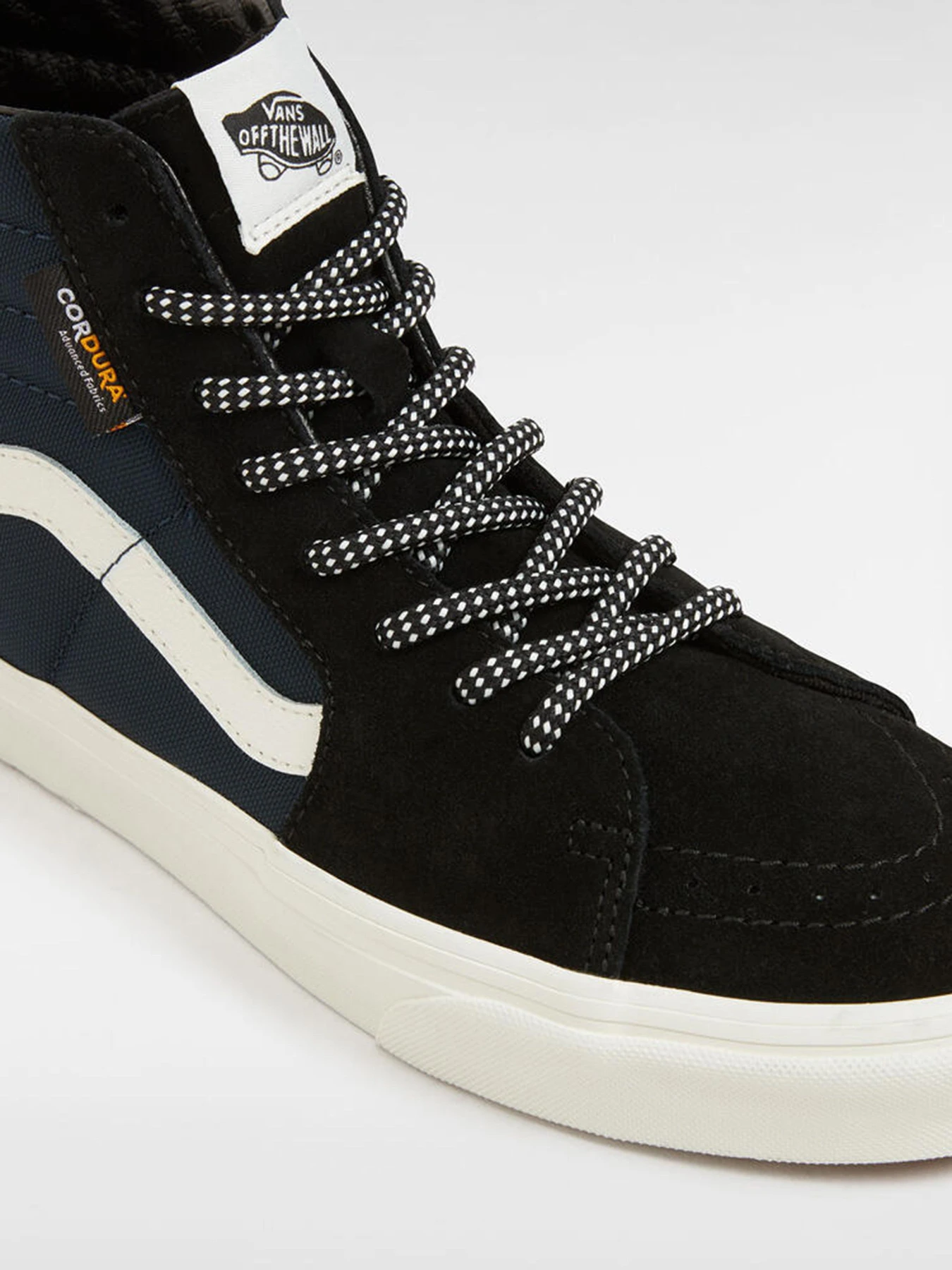 Кеды Vans модель VN000CMXLKZ1 Кеды Vans модель VN000CMXLKZ1 Фото