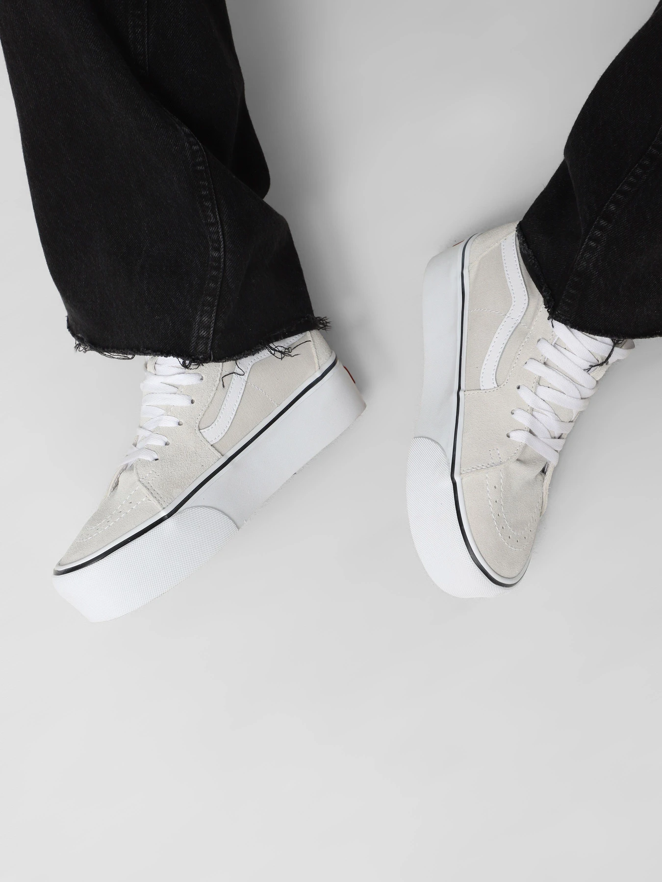 Кеды Vans SK8-Hi Tapered Stackform модель VN000CN5BGF1 Кеды Vans SK8-Hi Tapered Stackform модель VN000CN5BGF1 Фото