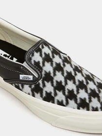 Сліпони та мокасини Vans Slip-On Reissue 98 модель VN000CSEBLK1 Фото