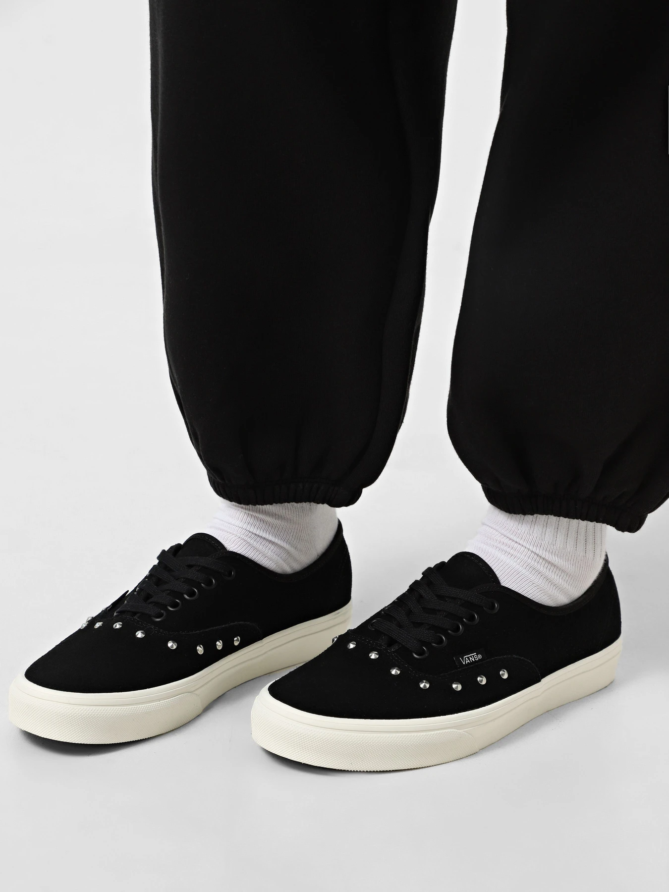 Кеды Vans Authentic модель VN000CRQBLK1 Фото
