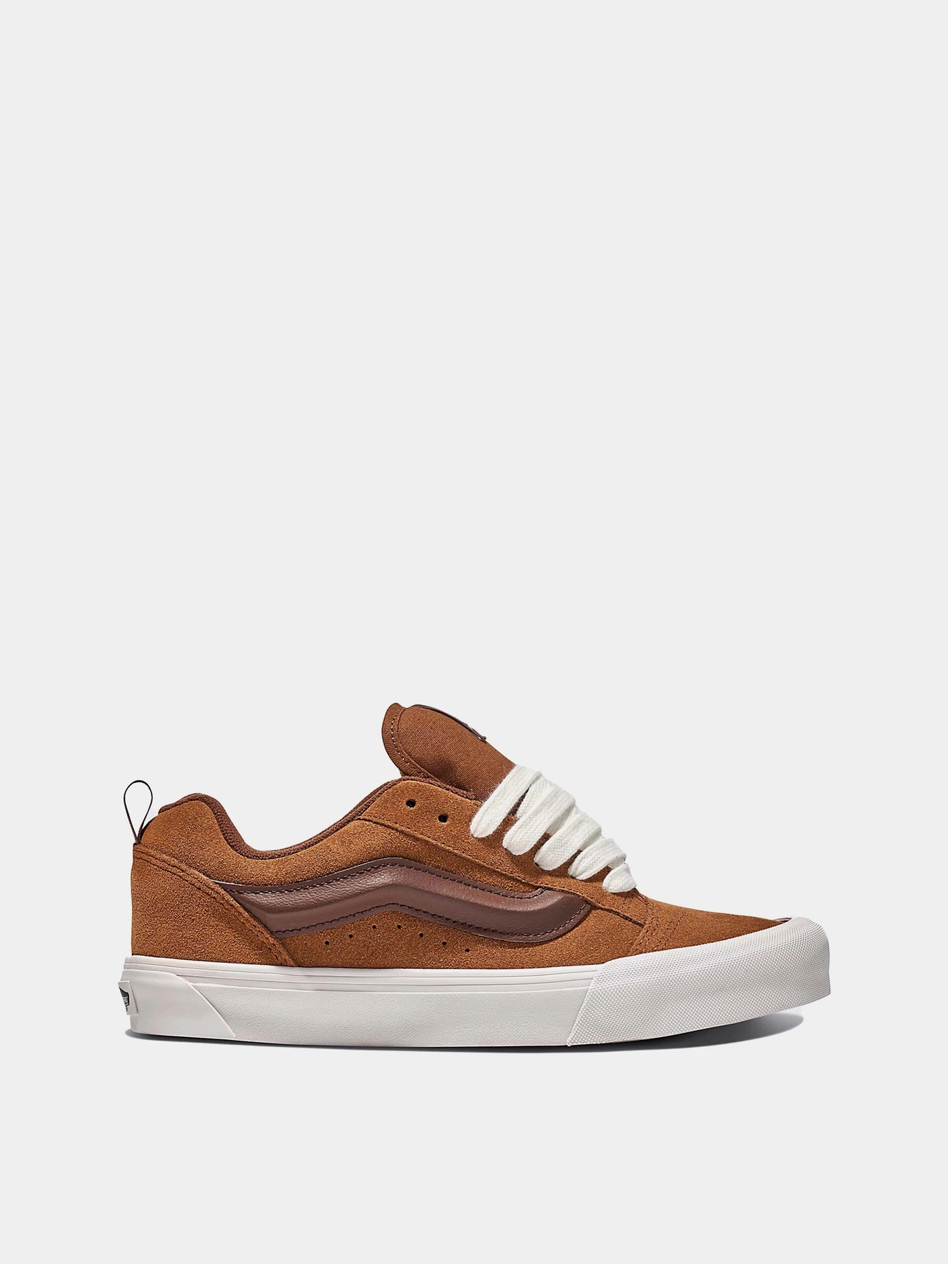 Кеди Vans Knu Skool Suede модель VN000D6CDFM1 Кеди Vans Knu Skool Suede модель VN000D6CDFM1 Фото