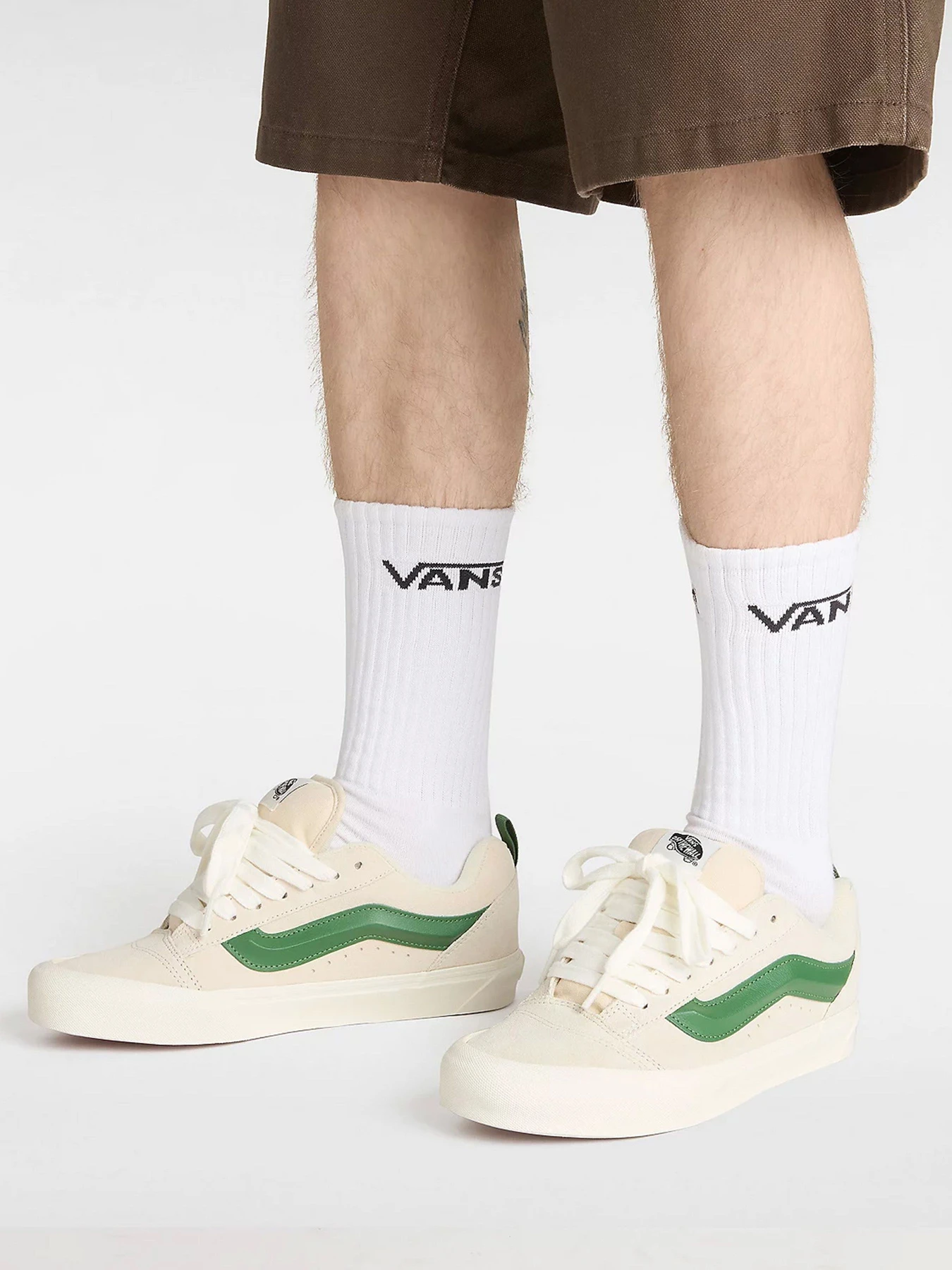 Кеды Vans Knu Skool модель VN000D6CWTM1 Кеды Vans Knu Skool модель VN000D6CWTM1 Фото