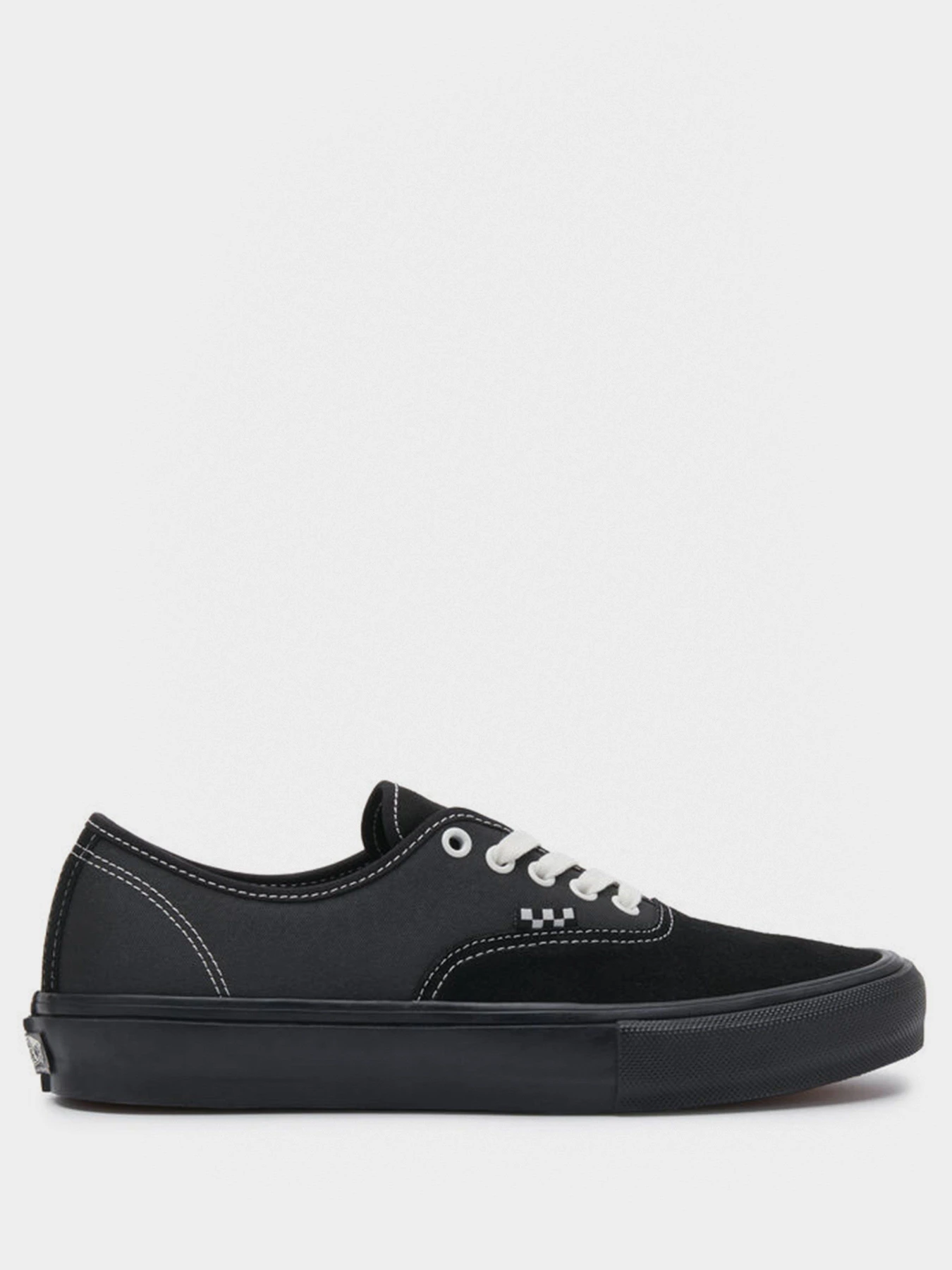 Кеди Vans Skate Classics Authentic модель VN0A5FC8BLK1 Кеди Vans Skate Classics Authentic модель VN0A5FC8BLK1 Фото