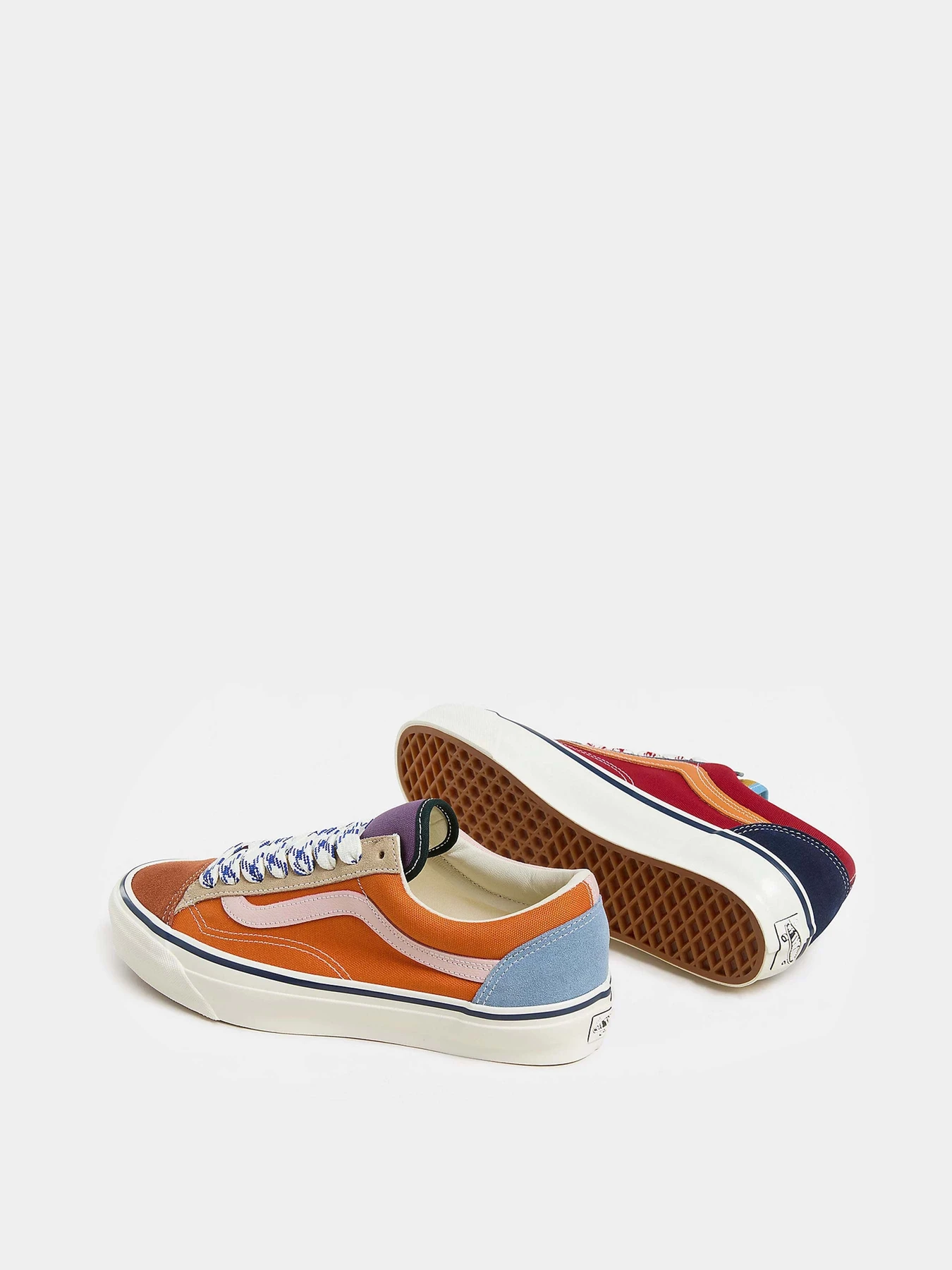 Кеды Vans Lx Old Skool 36 модель VN000D5797N1 Кеды Vans Lx Old Skool 36 модель VN000D5797N1 Фото