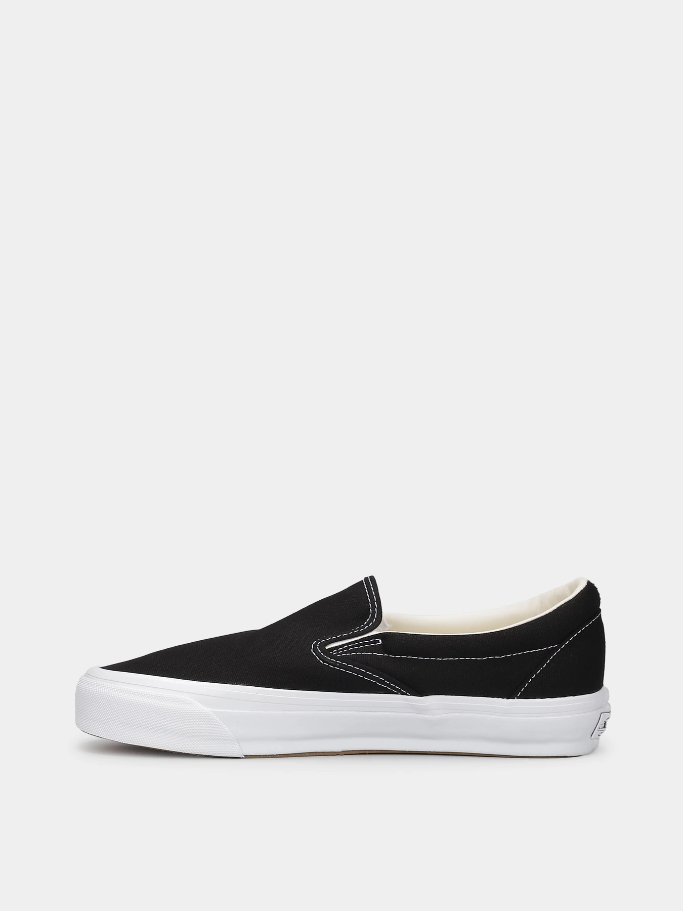Сліпони та мокасини Vans Reissue 98 модель VN000CSEBA21 Сліпони та мокасини Vans Reissue 98 модель VN000CSEBA21 Фото