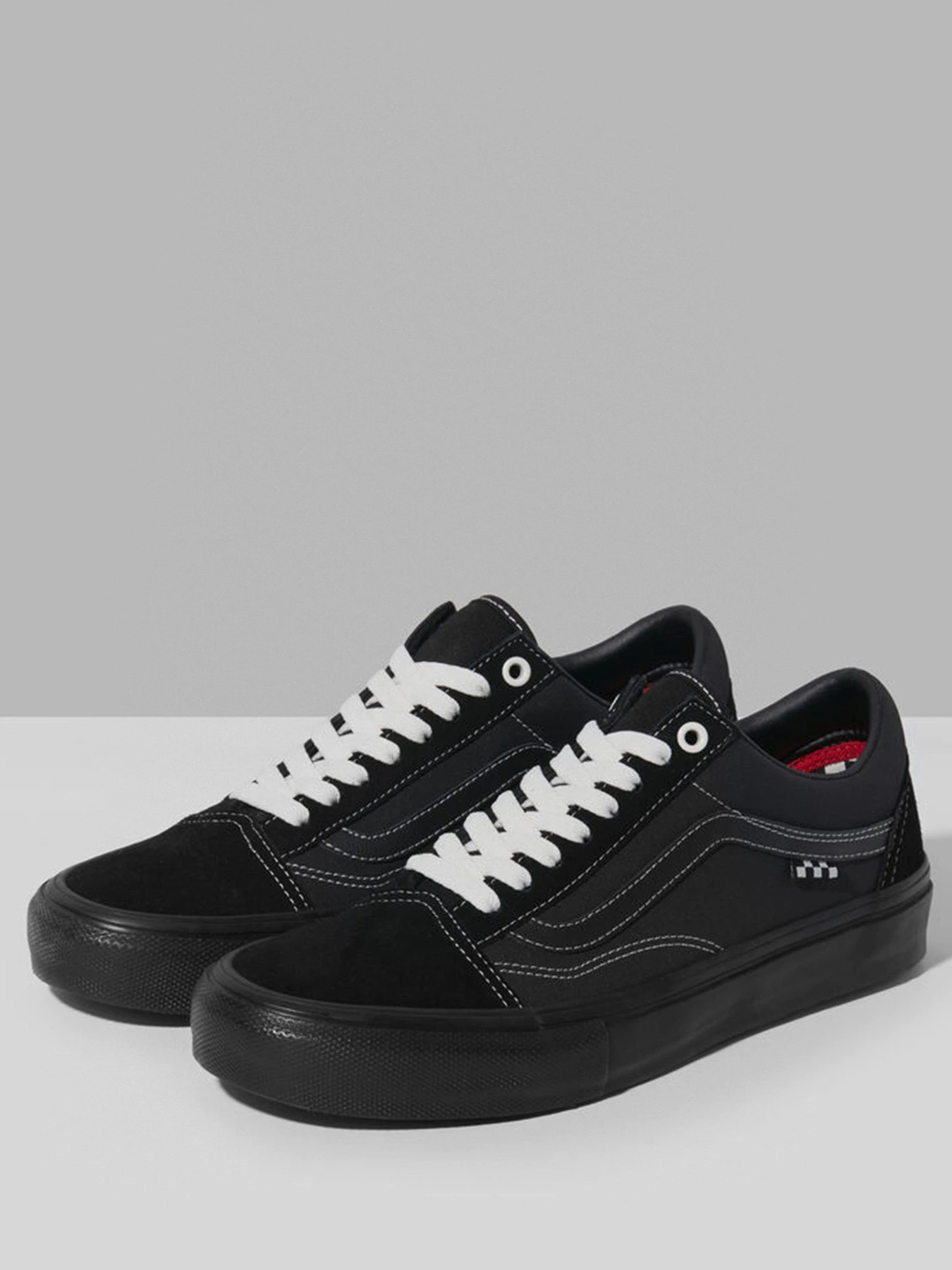 Кеди Vans Classics Old Skool модель VN0A5FCBBLK1 Кеди Vans Classics Old Skool модель VN0A5FCBBLK1 Фото