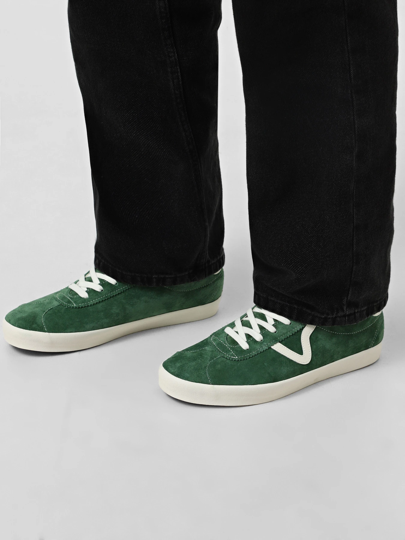 Кеди Vans Sport Low модель VN000D6NBR11 Кеди Vans Sport Low модель VN000D6NBR11 Фото