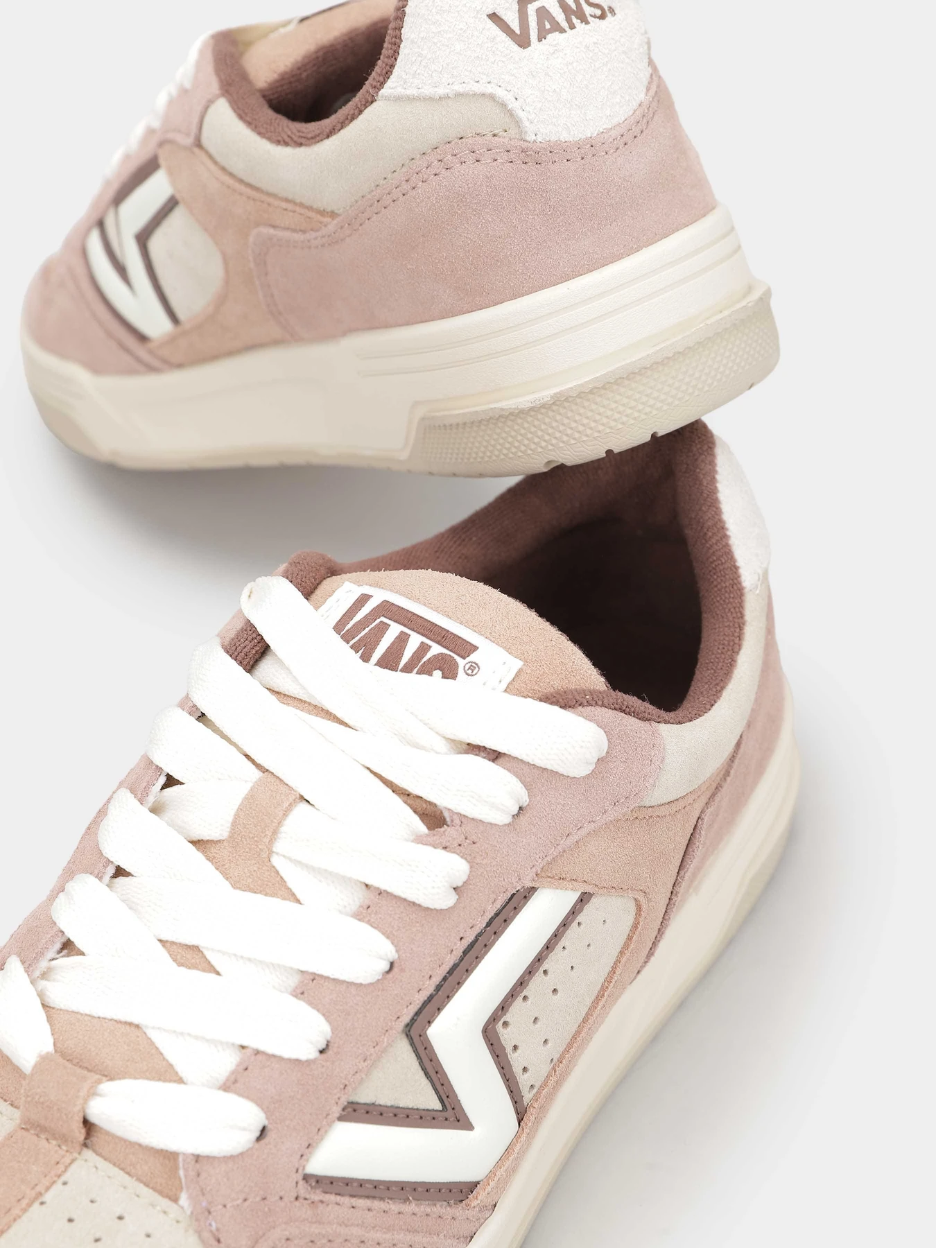 Кеди Vans Upland модель VN000D70CHG1 Кеди Vans Upland модель VN000D70CHG1 Фото