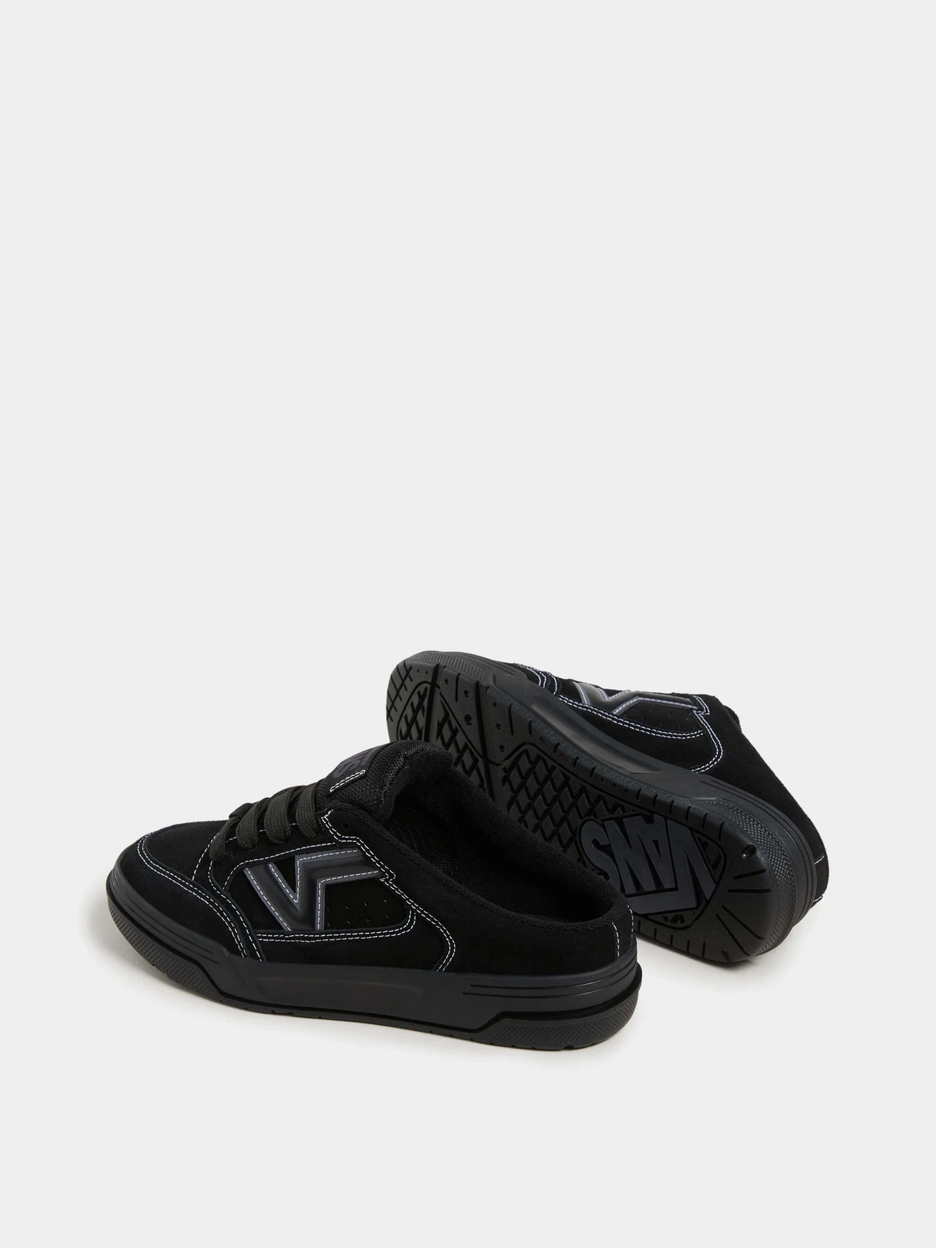 Шлёпанцы Vans Upland модель VN000D7ABKA1 Шлёпанцы Vans Upland модель VN000D7ABKA1 Фото