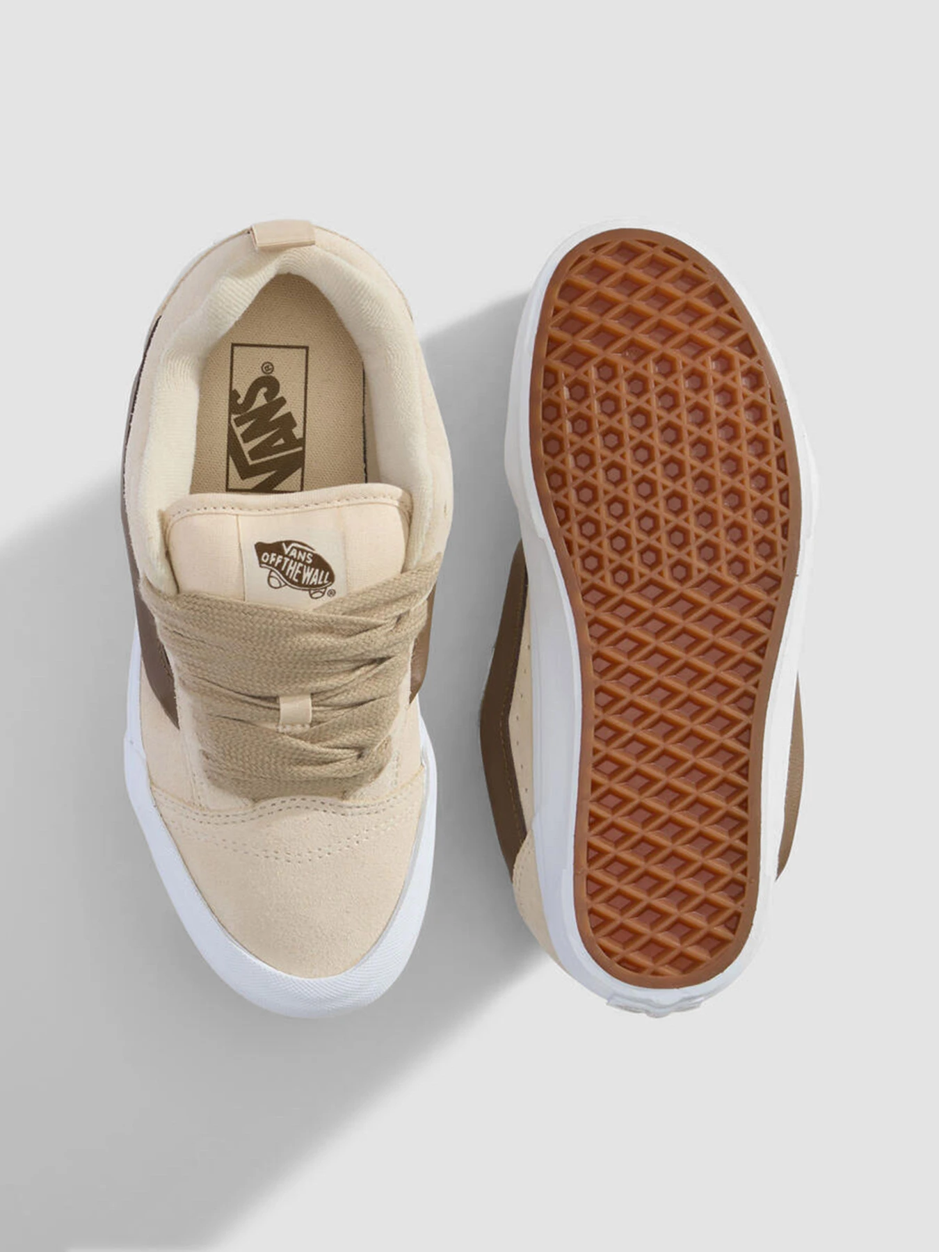 Кеди Vans Knu Skool модель VN000D6ZCHW1 Кеди Vans Knu Skool модель VN000D6ZCHW1 Фото