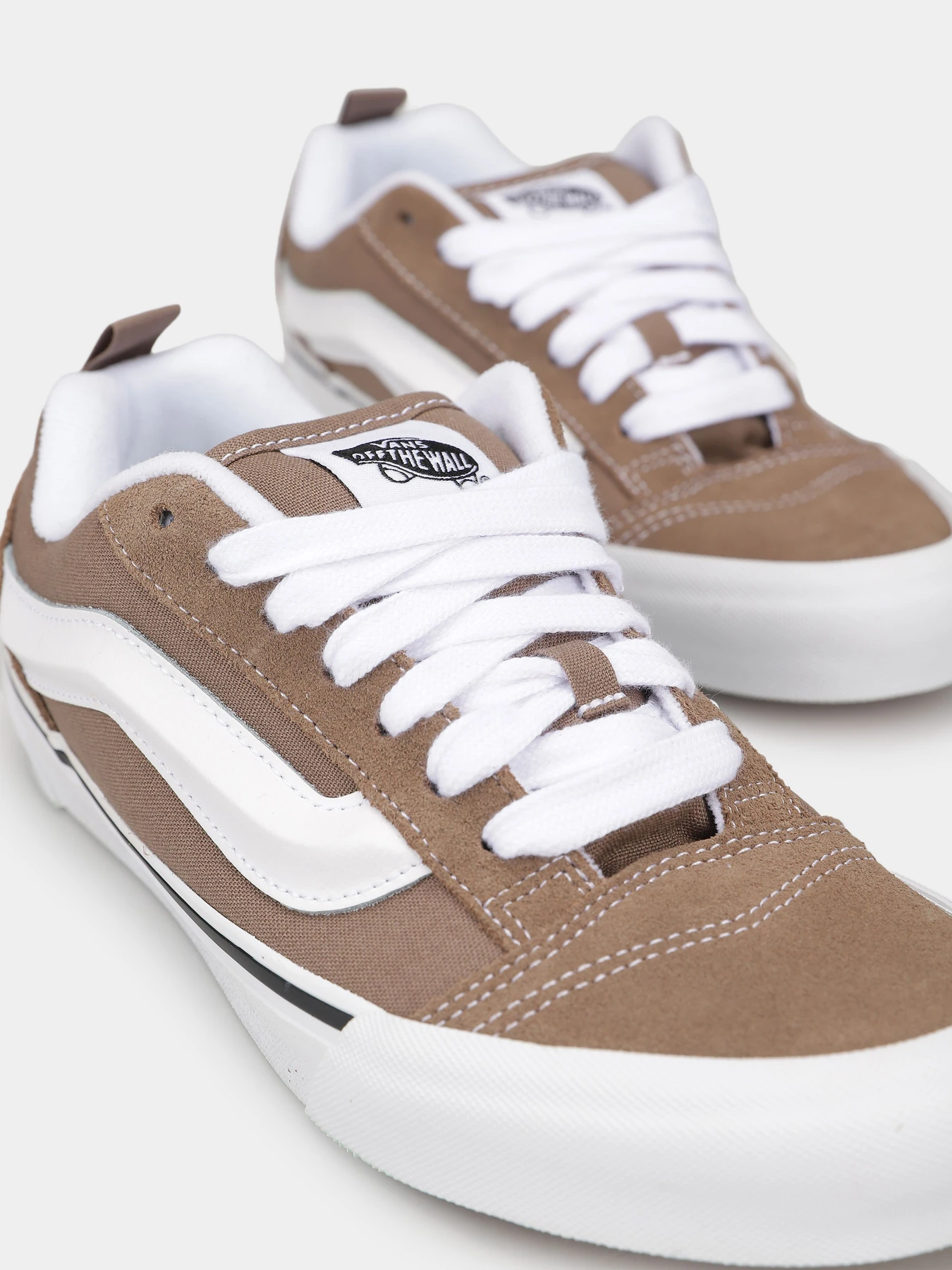 Кеды Vans Knu Skool модель VN000D221NU1 Кеды Vans Knu Skool модель VN000D221NU1 Фото