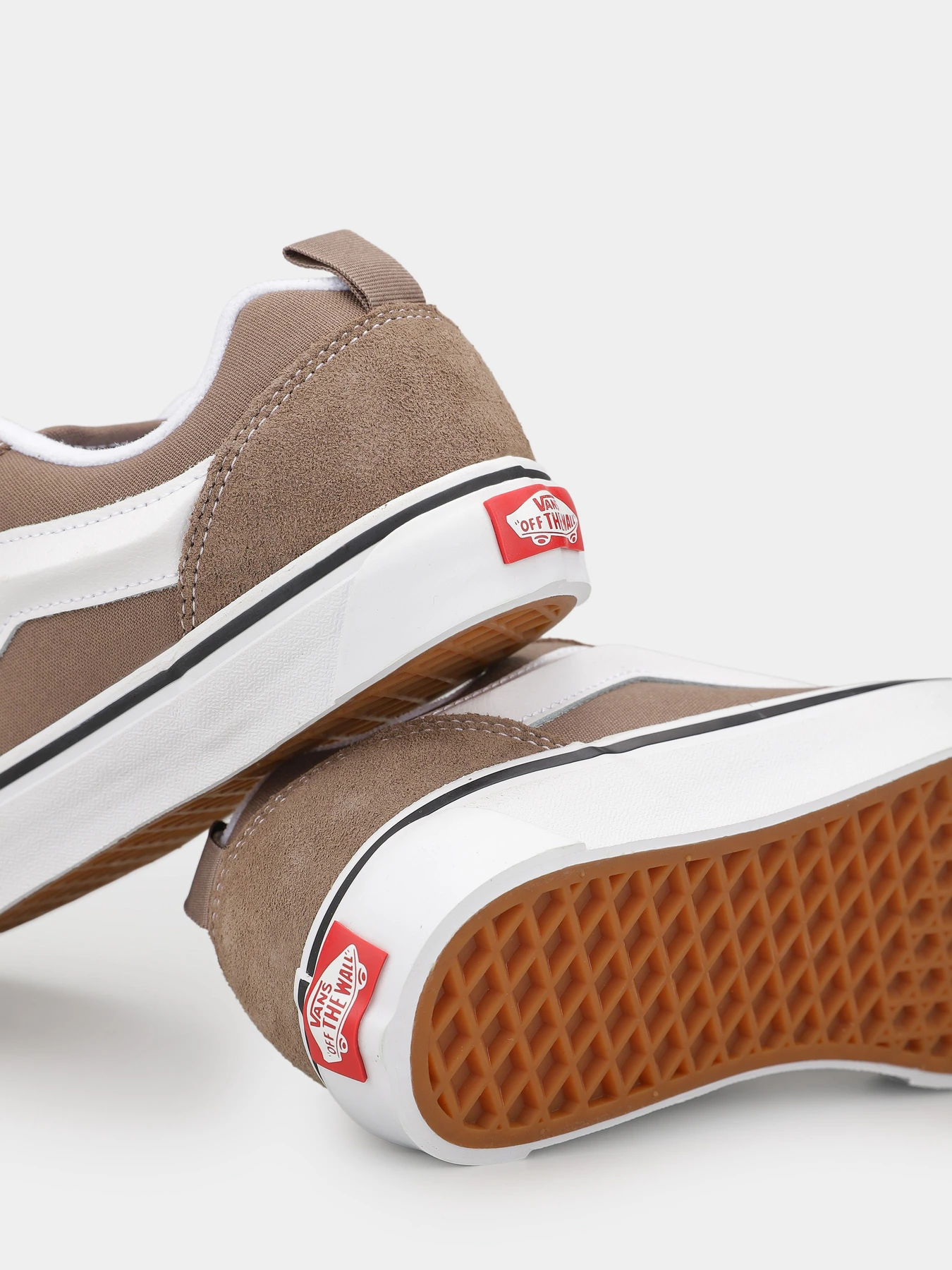 Кеды Vans Knu Skool модель VN000D221NU1 Кеды Vans Knu Skool модель VN000D221NU1 Фото