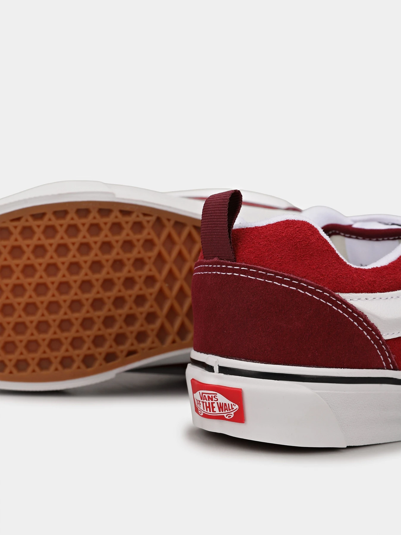 Кеды Vans Knu Skool модель VN000D22BRD1 Кеды Vans Knu Skool модель VN000D22BRD1 Фото