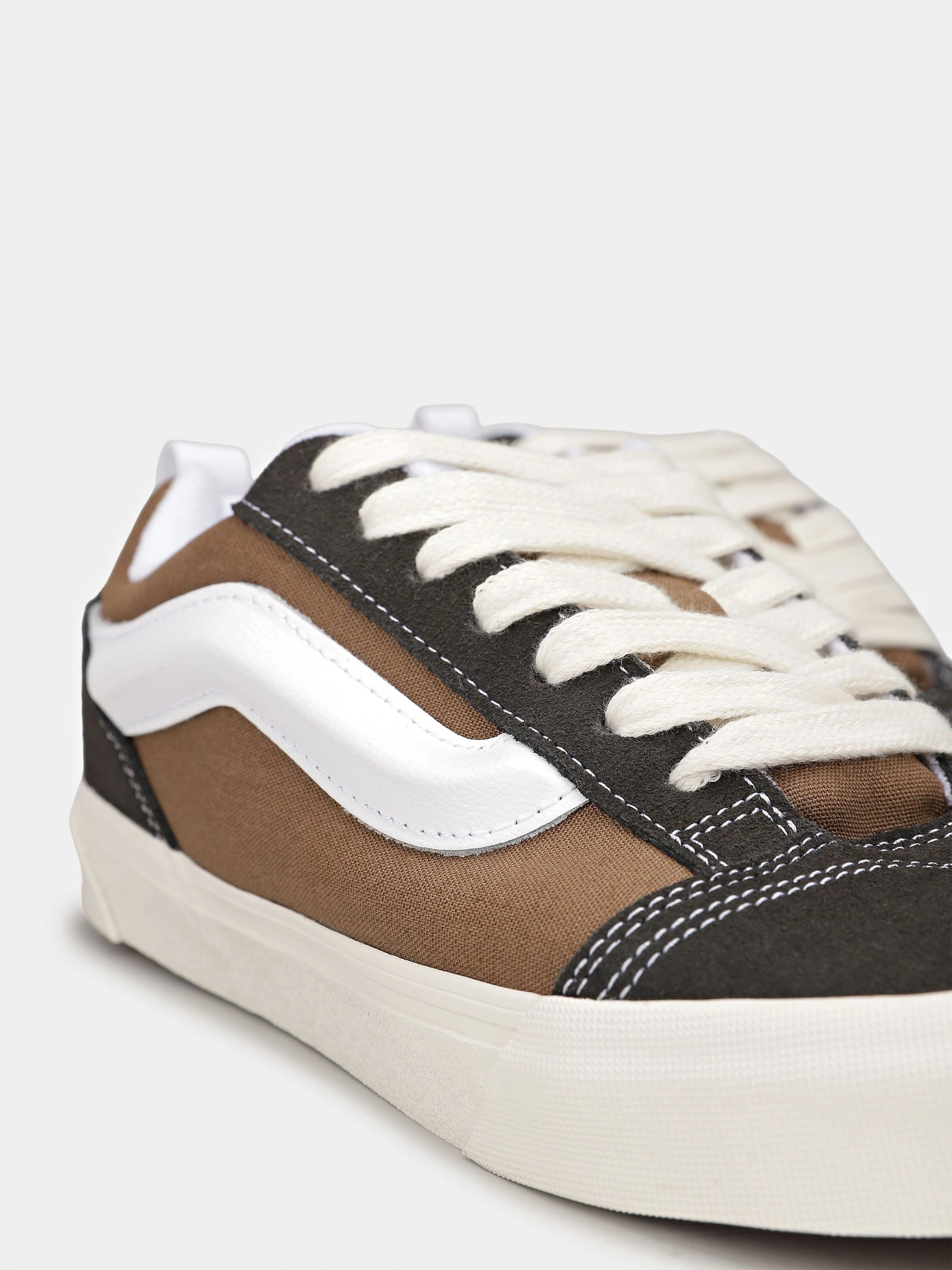 Кеди Vans Knu Skool модель VN000D22BW21 Кеди Vans Knu Skool модель VN000D22BW21 Фото