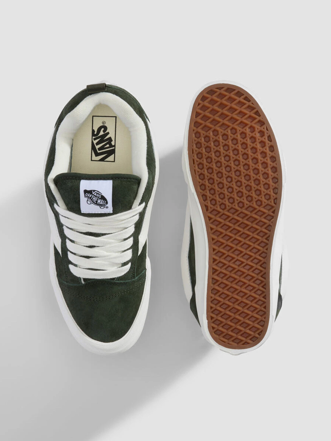 Кеди Vans Knu Skool модель VN000D22EMU1 Кеди Vans Knu Skool модель VN000D22EMU1 Фото