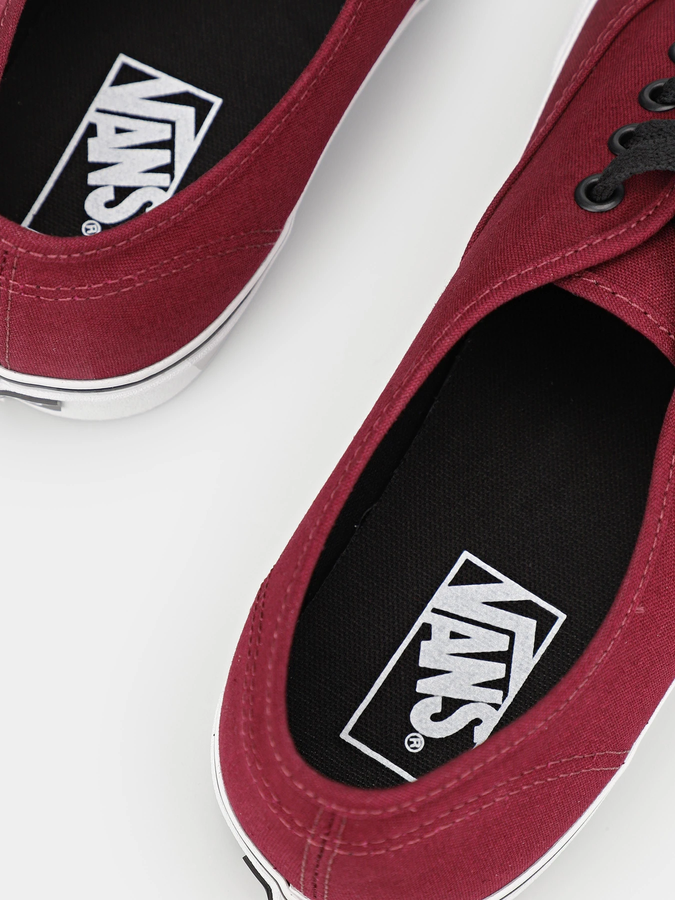 Кеди Vans Authentic модель VN000QER5U81 Кеди Vans Authentic модель VN000QER5U81 Фото