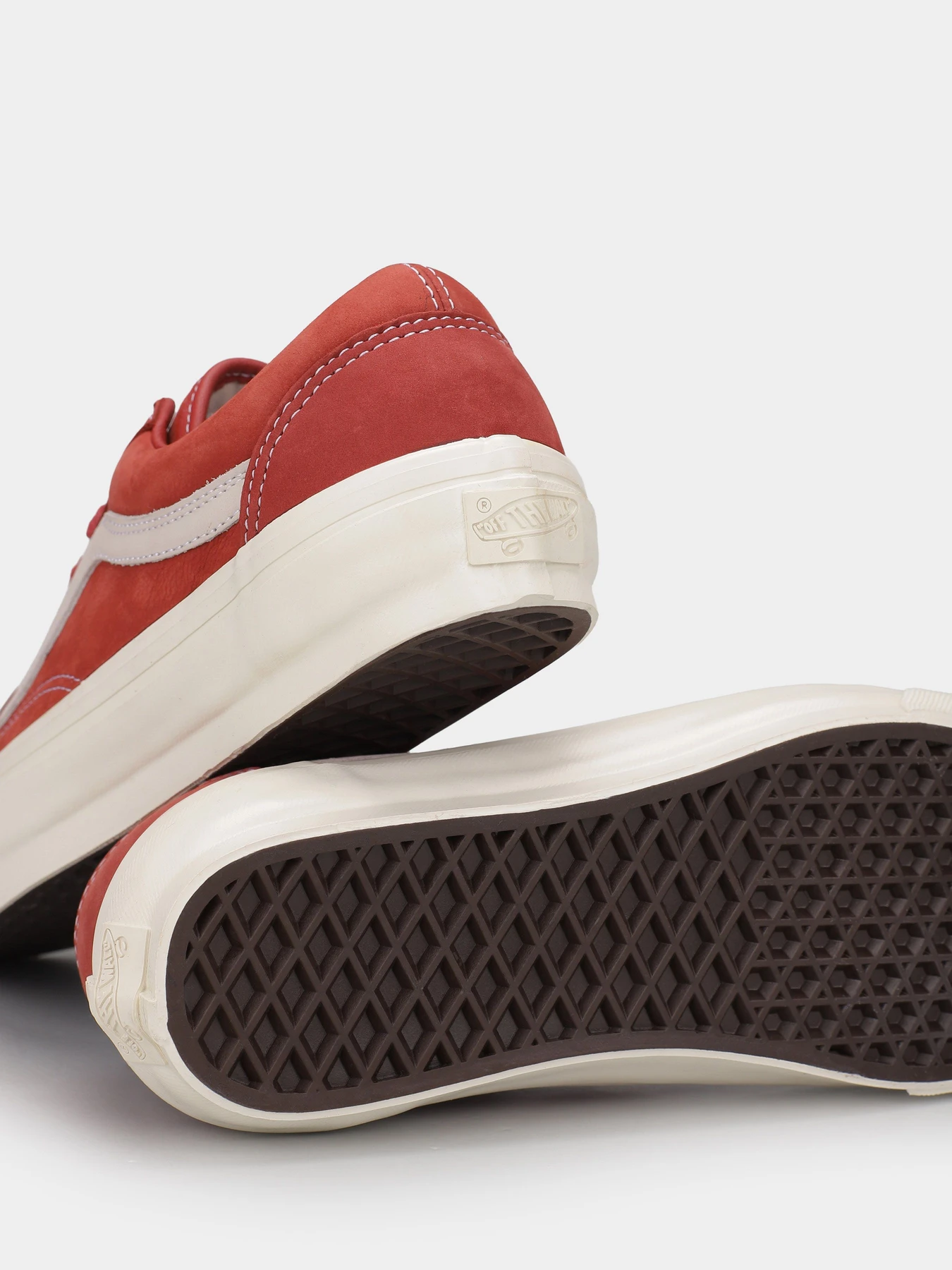 Кеди Vans Old Skool 36 модель VN000EHCE2Z1 Кеди Vans Old Skool 36 модель VN000EHCE2Z1 Фото