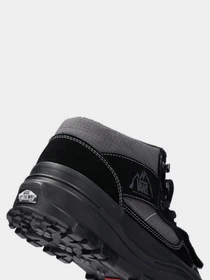 Ботинки и сапоги Vans MTE Mountain Mid Gore-Tex Insulated модель VN000DAYBKA1 Фото