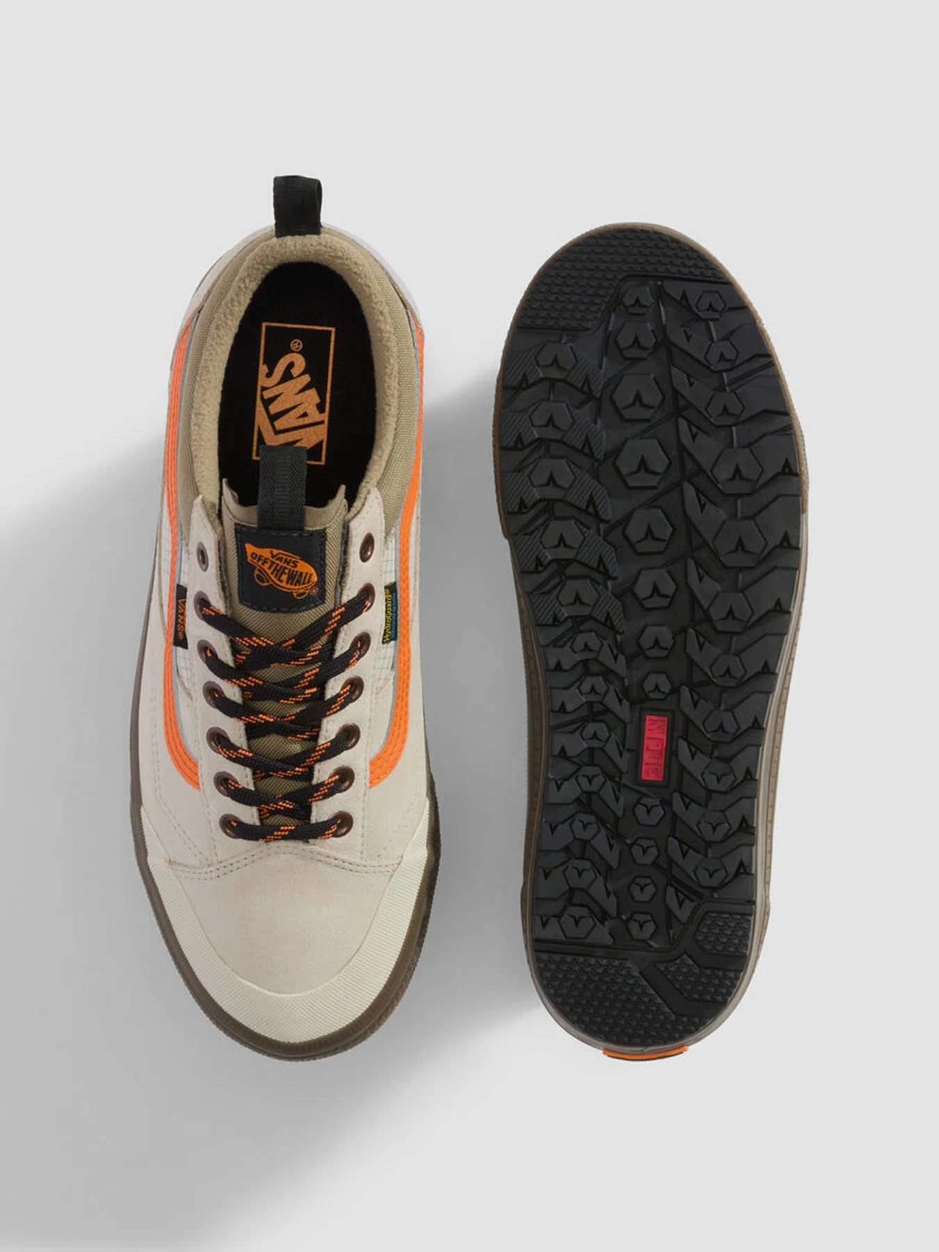 Кеди Vans MTE Old Skool Waterproof Insulated модель VN000DAZF881 Кеди Vans MTE Old Skool Waterproof Insulated модель VN000DAZF881 Фото