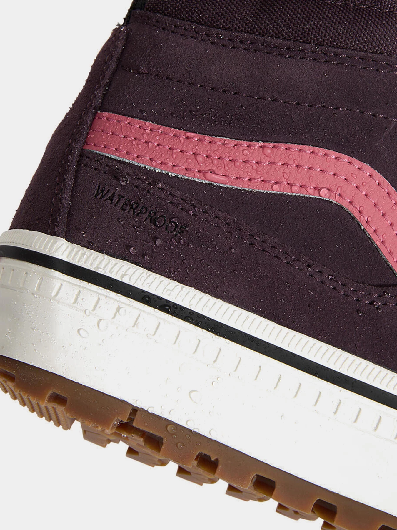 Ботинки и сапоги Vans модель VN000DAQ02Y1 Ботинки и сапоги Vans модель VN000DAQ02Y1 Фото