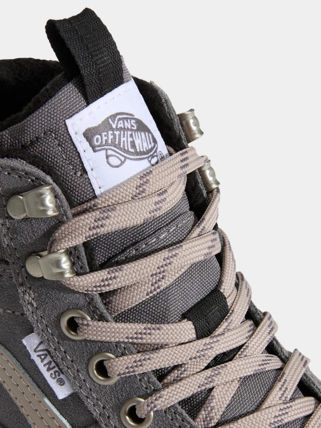 Ботинки и сапоги Vans модель VN000DAQ1MG1 Ботинки и сапоги Vans модель VN000DAQ1MG1 Фото