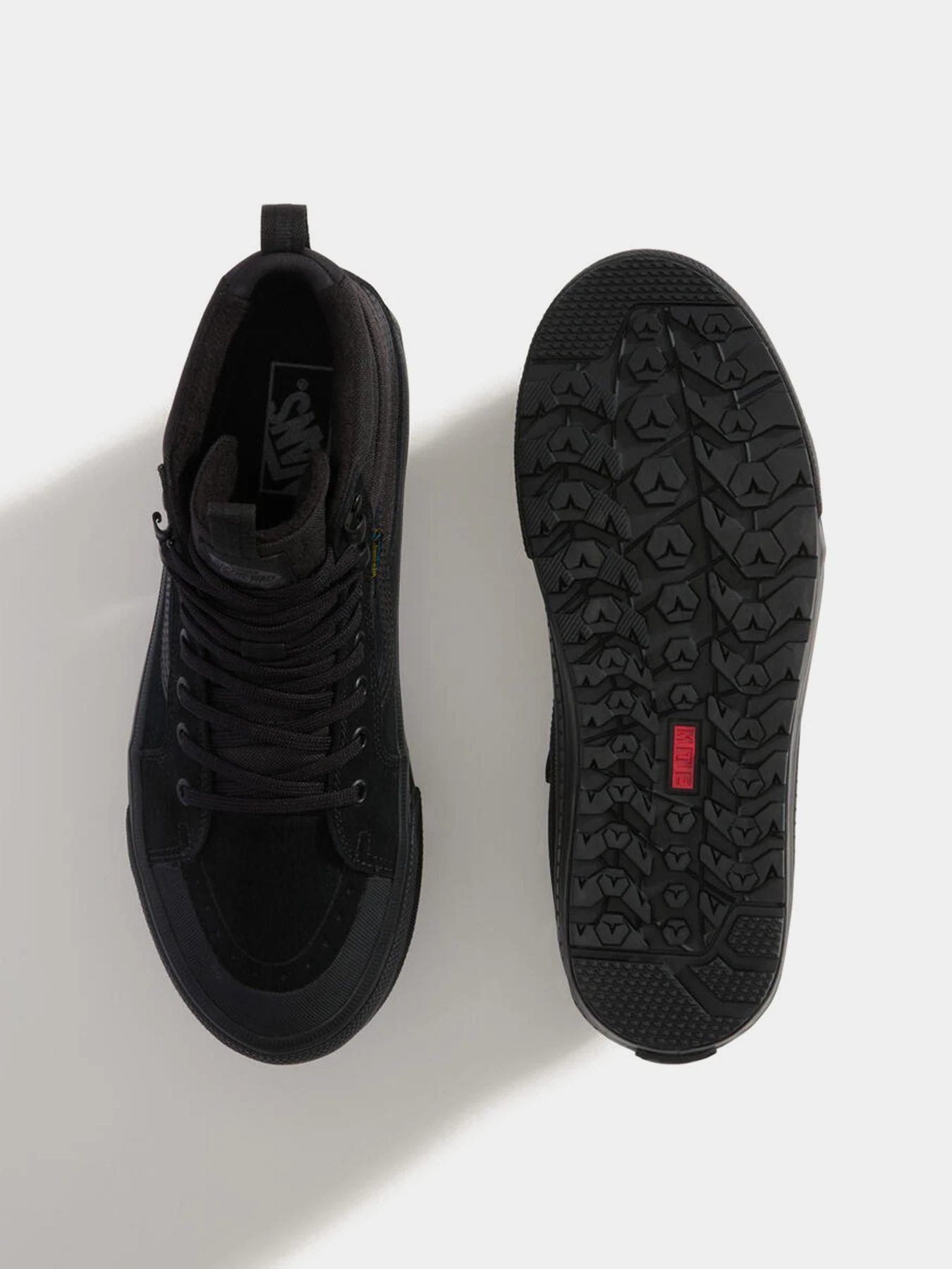 Черевики та чоботи Vans модель VN000DAQBKA1 Черевики та чоботи Vans модель VN000DAQBKA1 Фото