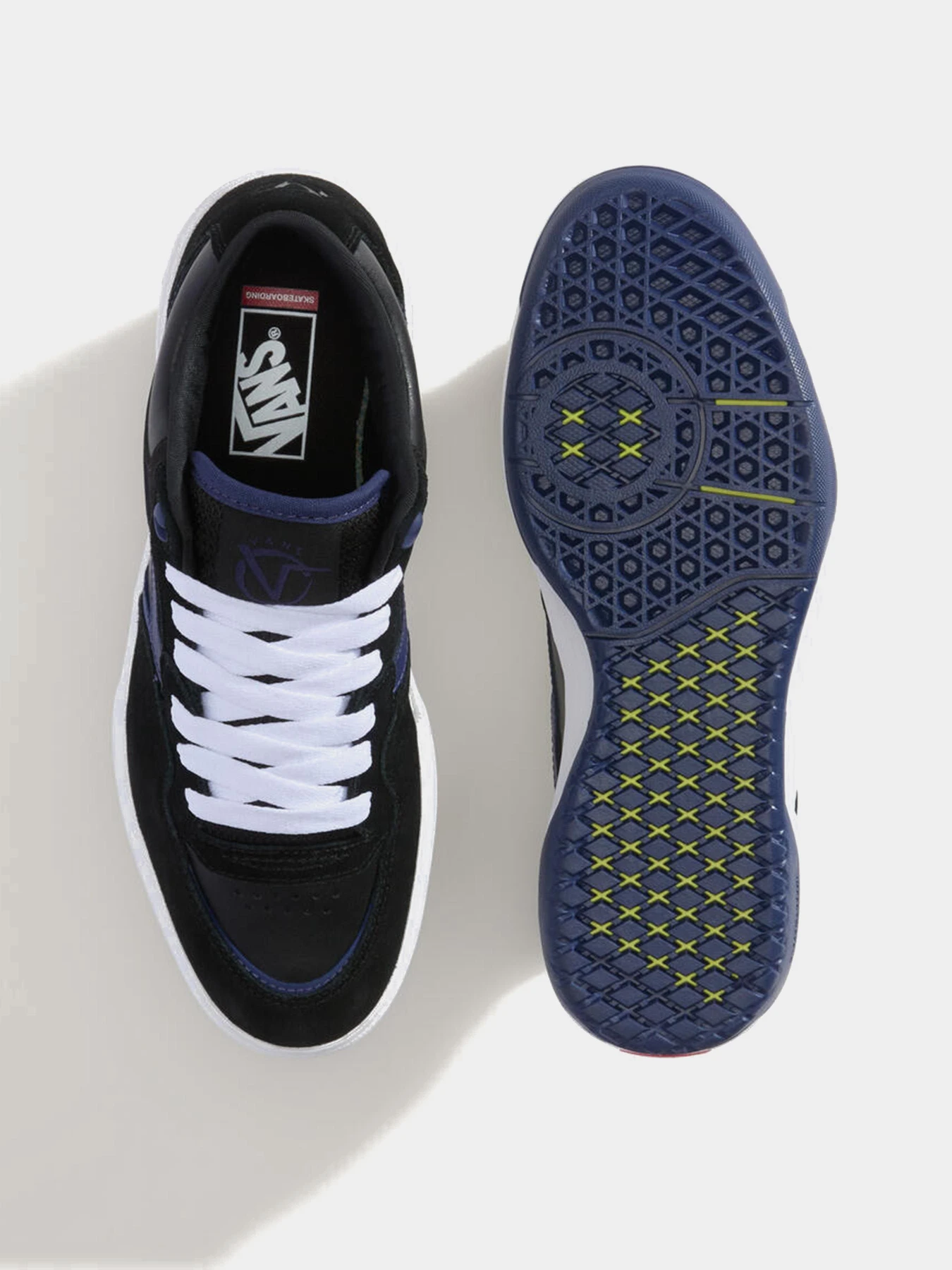 Кеды Vans модель VN000D3SB5P1 Кеды Vans модель VN000D3SB5P1 Фото