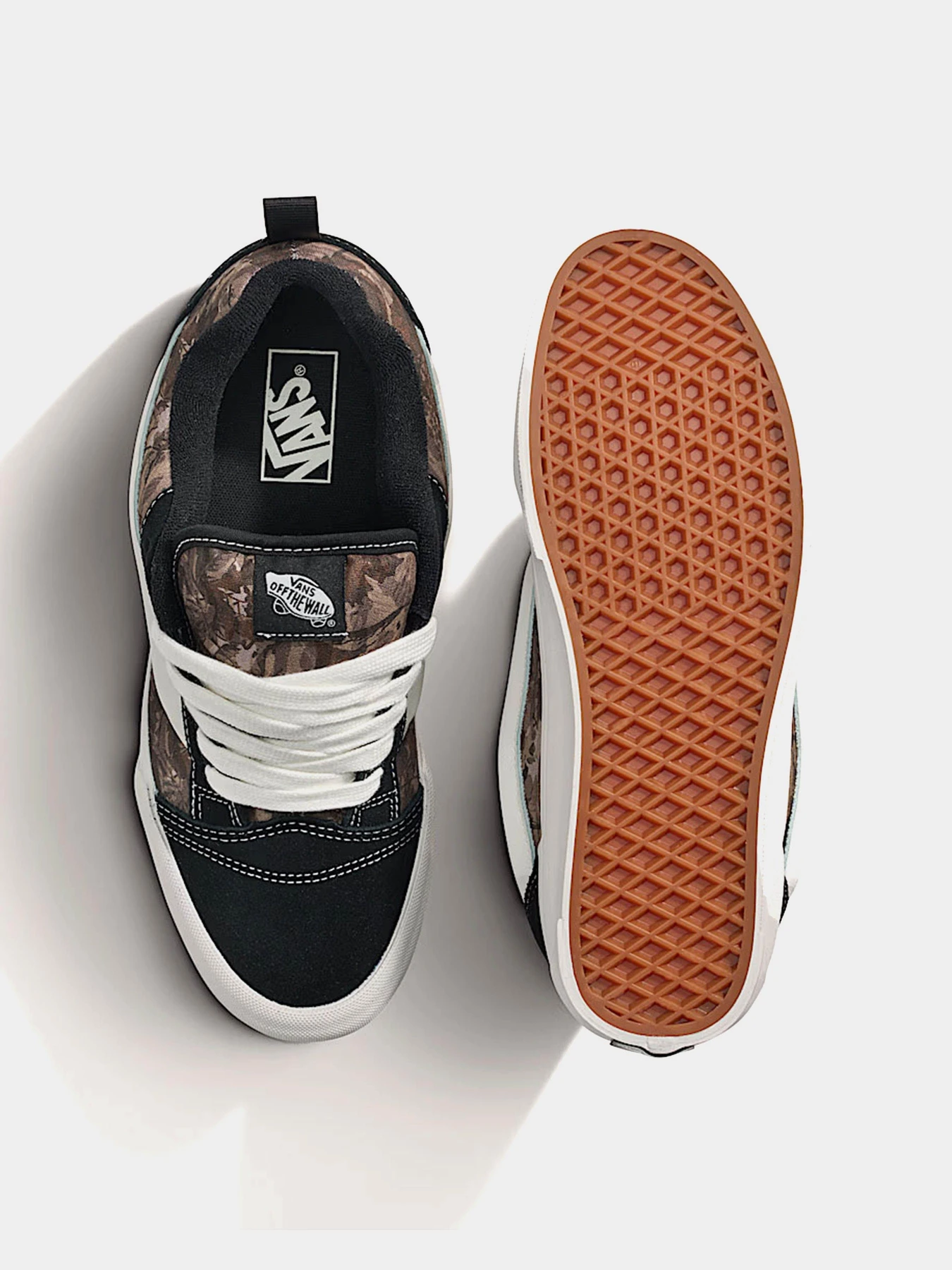 Кеды Vans KNU-SKOOL модель VN000D22BLA1 Кеды Vans KNU-SKOOL модель VN000D22BLA1 Фото