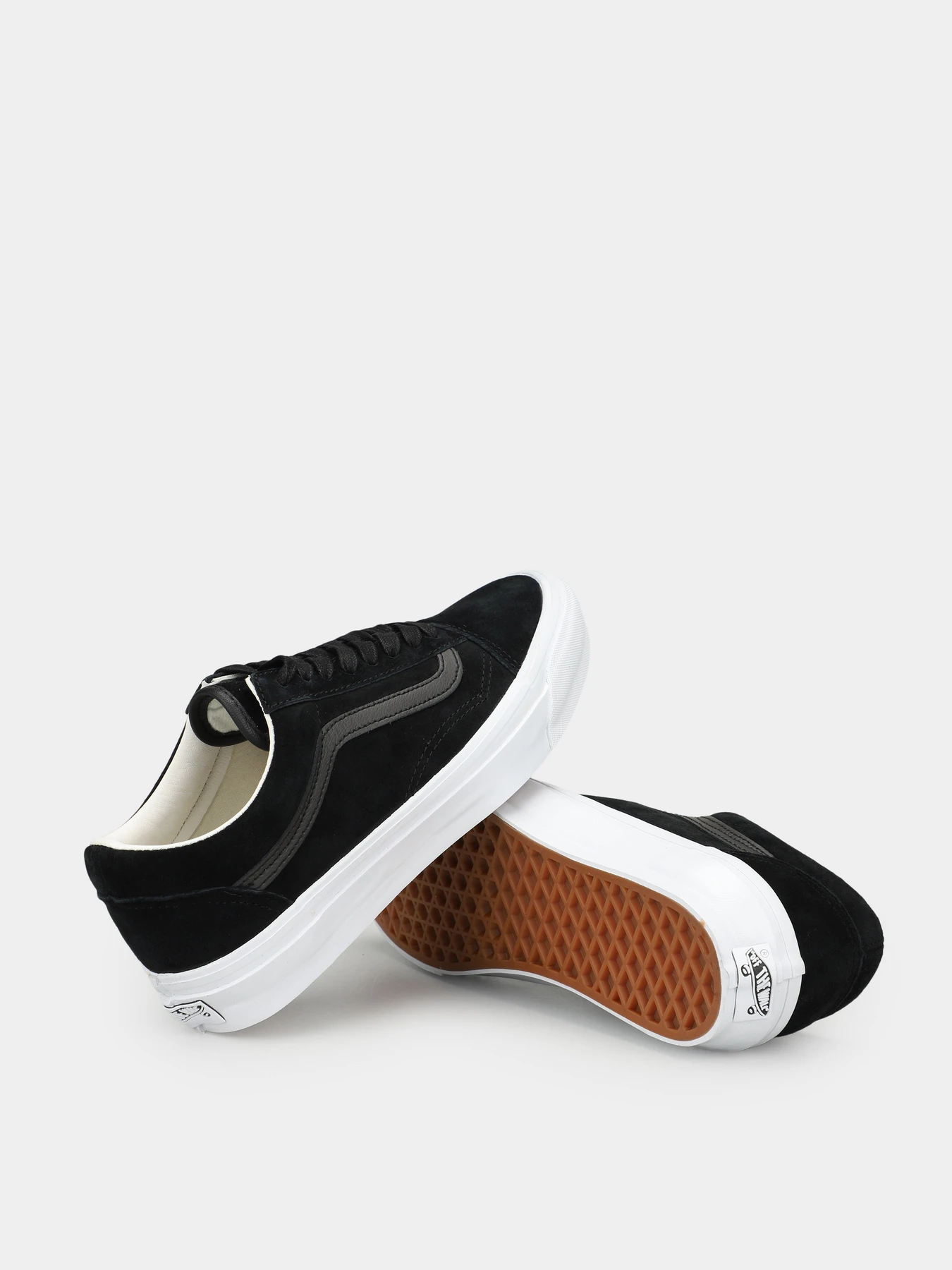 Кеды Vans OLD SKOOL модель VN000D9JCJJ1 Кеды Vans OLD SKOOL модель VN000D9JCJJ1 Фото