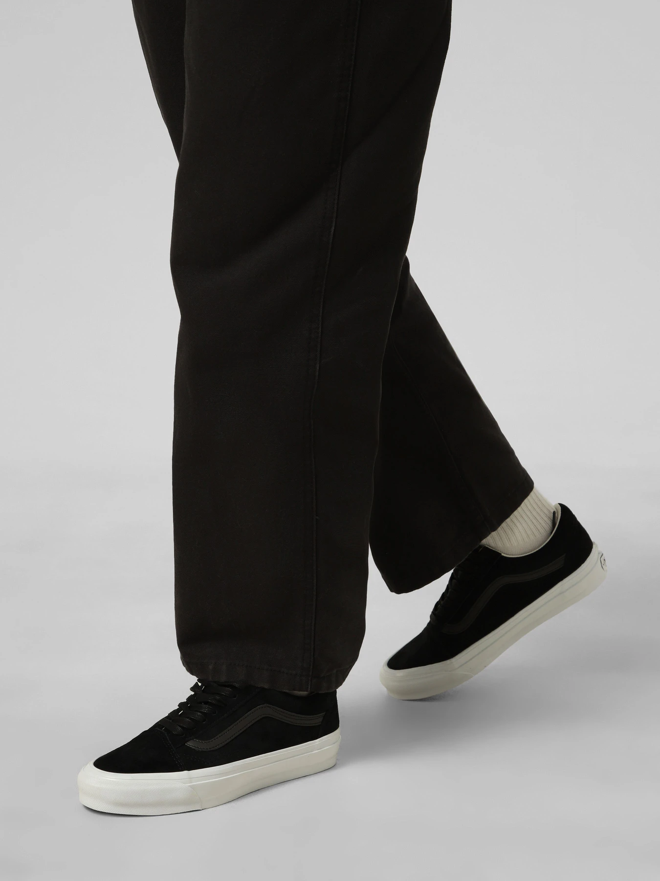 Кеды Vans OLD SKOOL модель VN000D9JCJJ1 Кеды Vans OLD SKOOL модель VN000D9JCJJ1 Фото