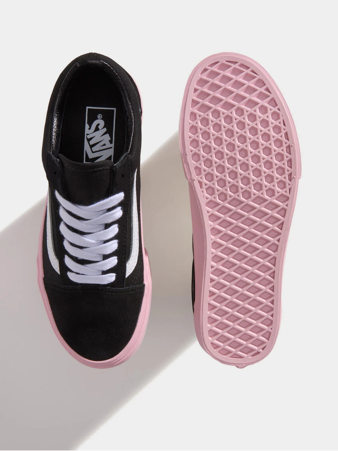 Кеды Vans OLD SKOOL модель VN000D6WPIB1 Кеды Vans OLD SKOOL модель VN000D6WPIB1 Фото