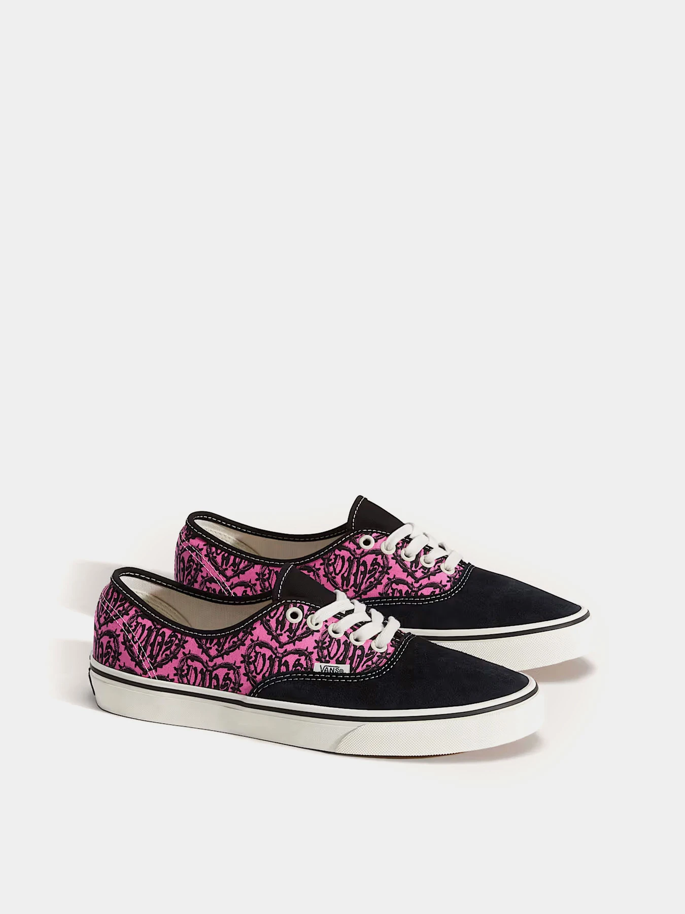 Кеды Vans AUTHENTIC модель VN000EGAB9P1 Кеды Vans AUTHENTIC модель VN000EGAB9P1 Фото