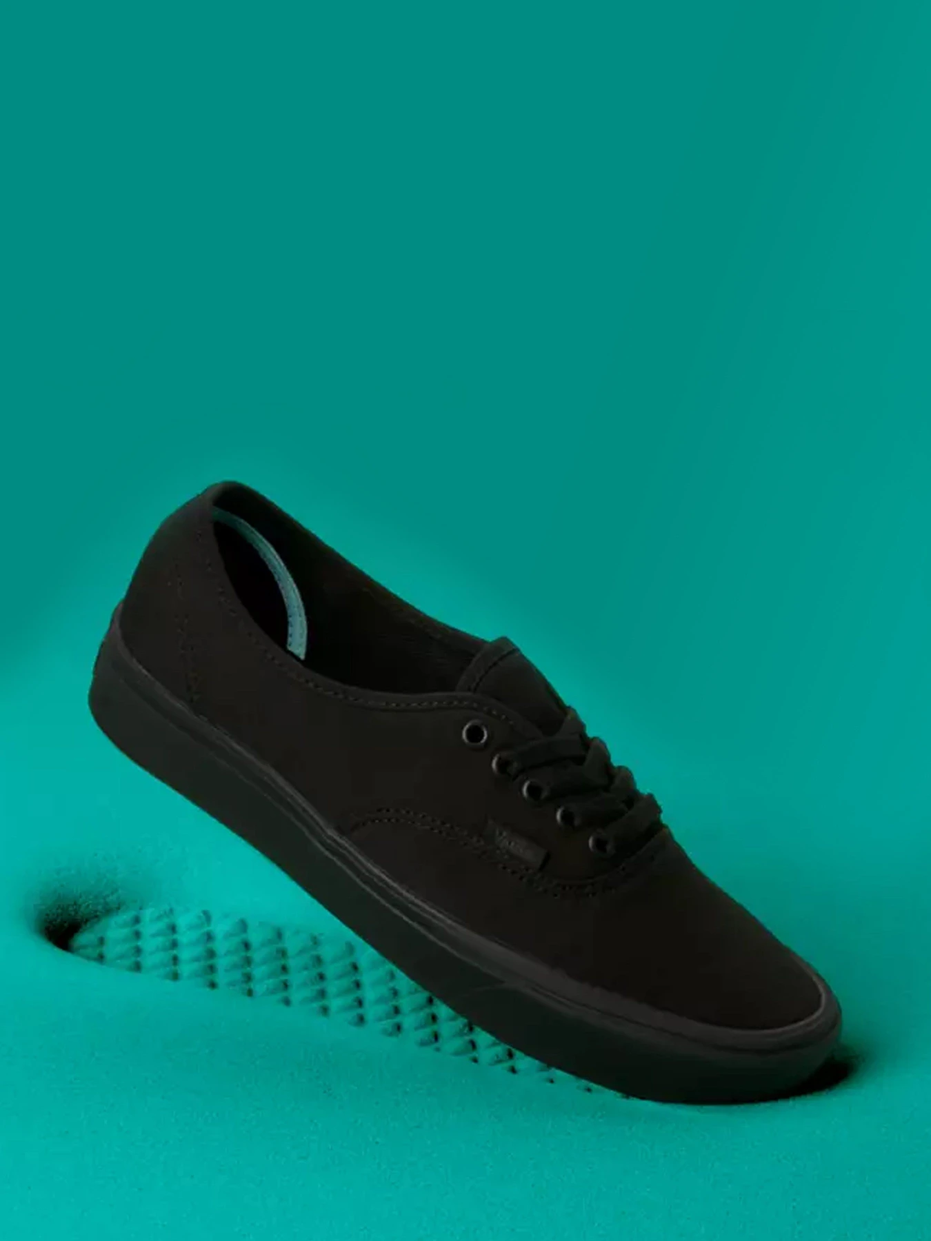 Кеды Vans Classic ComfyCush Authentic модель VN0A3WM7VND1 Кеды Vans Classic ComfyCush Authentic модель VN0A3WM7VND1 Фото