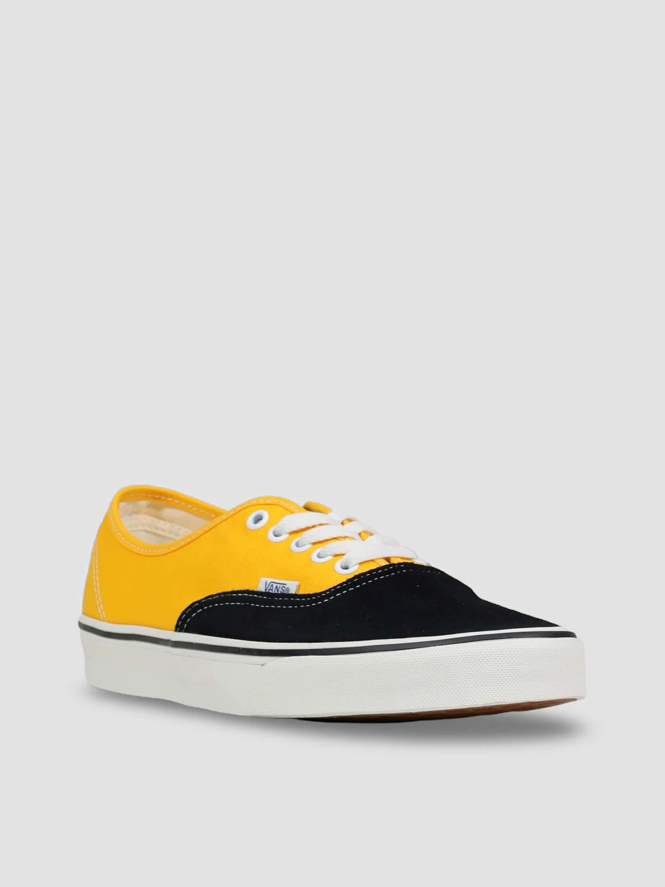 Кеды Vans AUTHENTIC модель VN000EHHCYL1 Фото