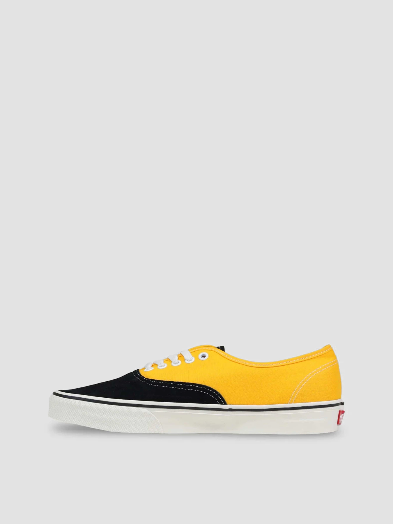 Кеды Vans AUTHENTIC модель VN000EHHCYL1 Фото