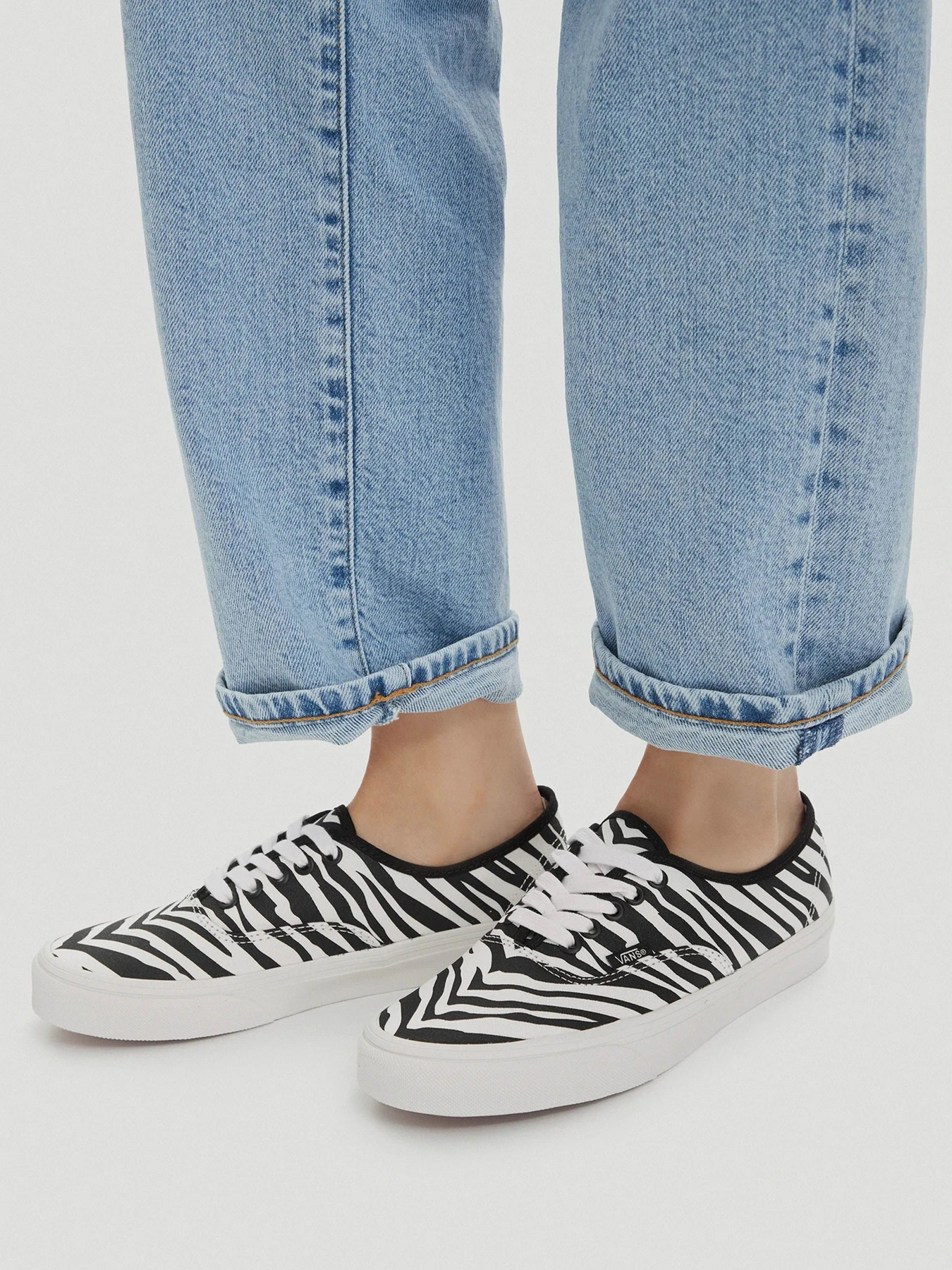 Кеды Vans AUTHENTIC модель VN000D7YZBR1 Кеды Vans AUTHENTIC модель VN000D7YZBR1 Фото