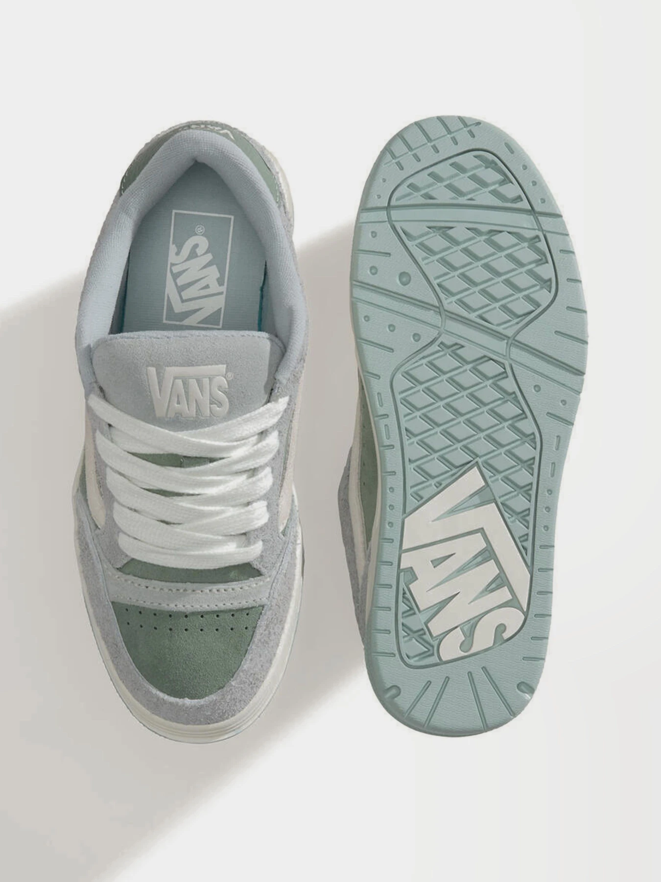 Кеды Vans HYLANE модель VN000EC4BGK1 Кеды Vans HYLANE модель VN000EC4BGK1 Фото