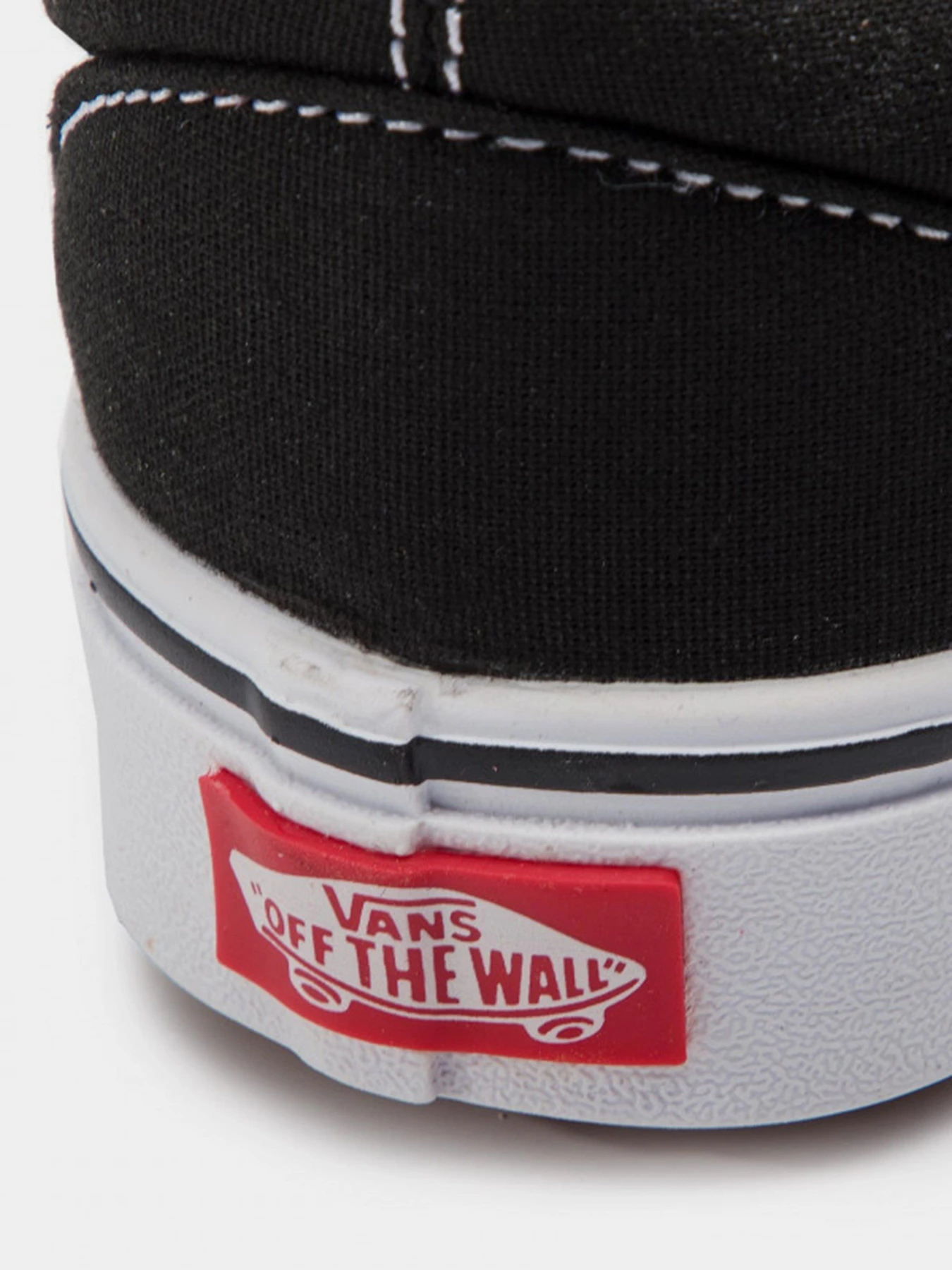 Слипоны и мокасины Vans Classic ComfyCush Slip-On модель VN0A3WMDVNE1 Фото