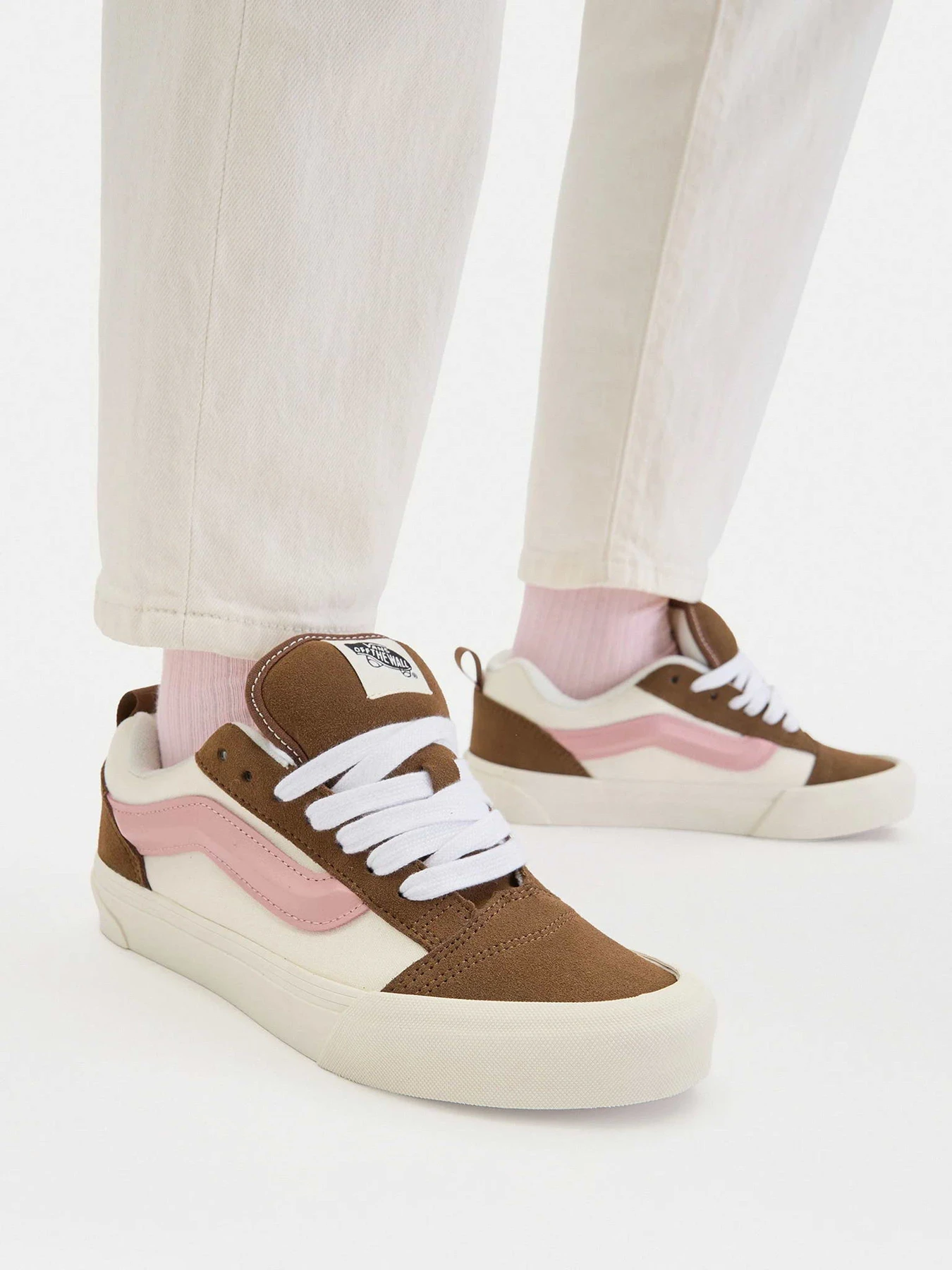 Кеды Vans KNU SKOOL модель VN000D6Z3N11 Кеды Vans KNU SKOOL модель VN000D6Z3N11 Фото