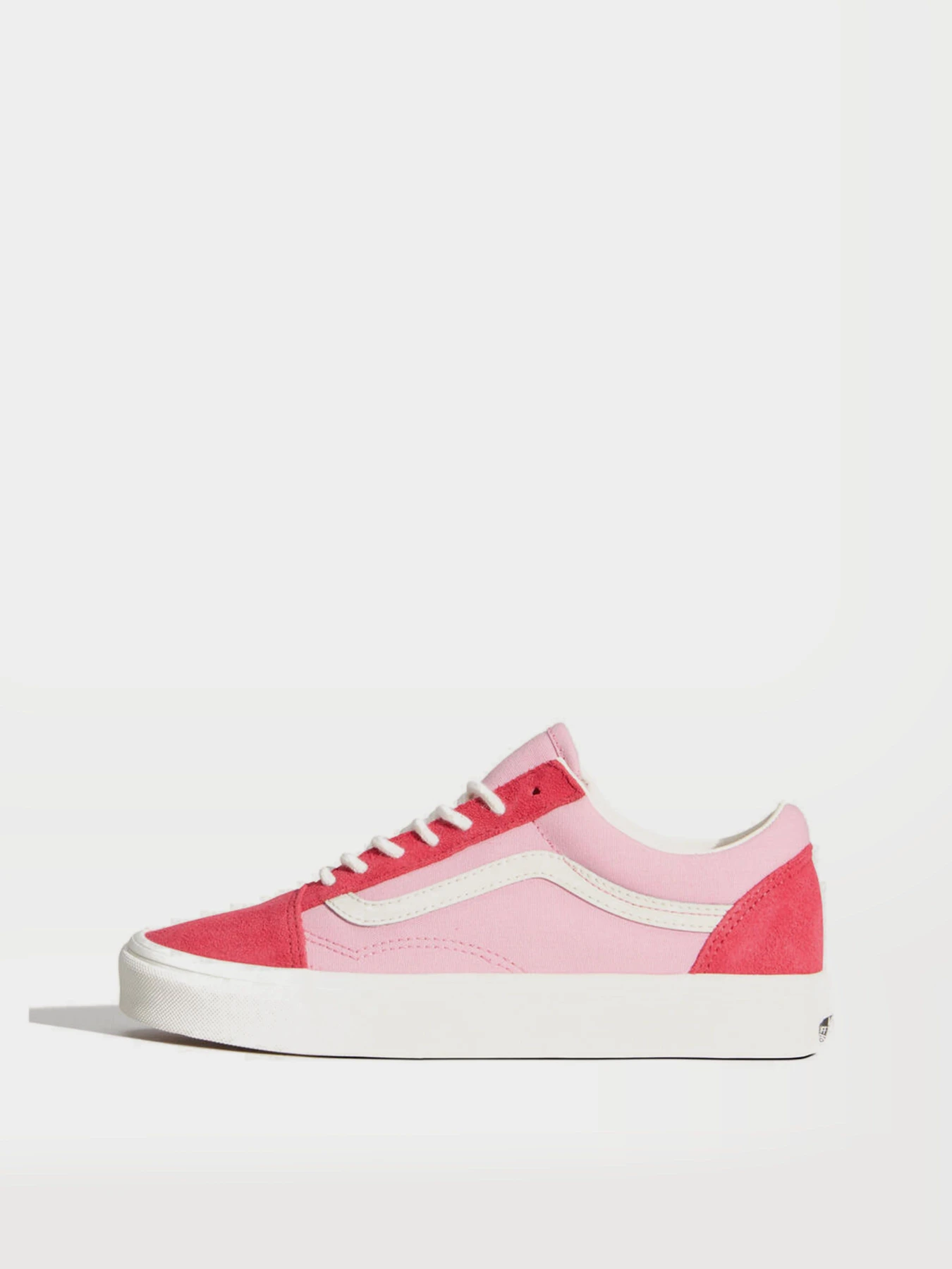 Кеды Vans OLD SKOOL модель VN000EDYFO91 Кеды Vans OLD SKOOL модель VN000EDYFO91 Фото