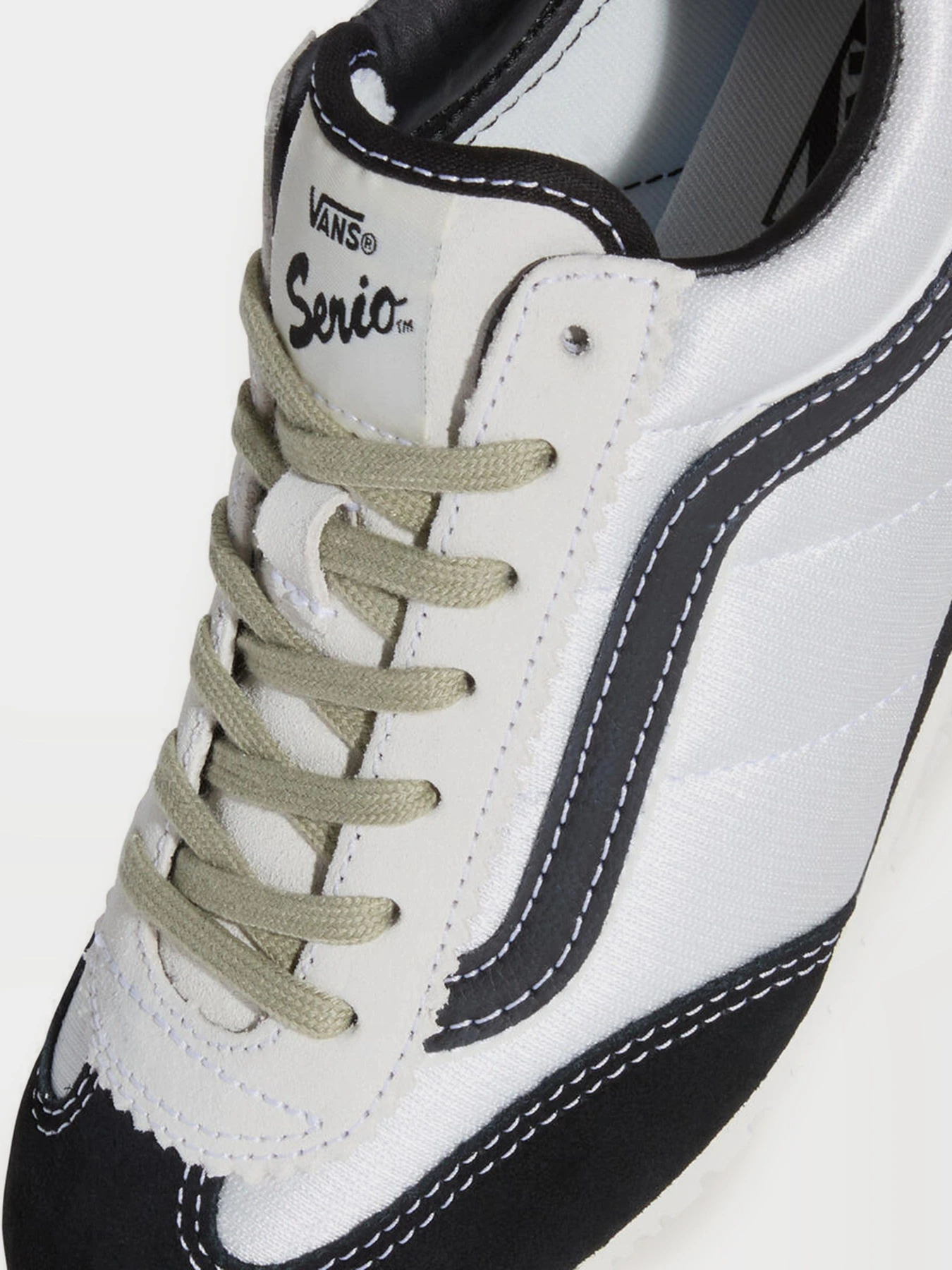 Кросівки Vans SUPER LOWPRO модель VN000D83IAS1 Фото