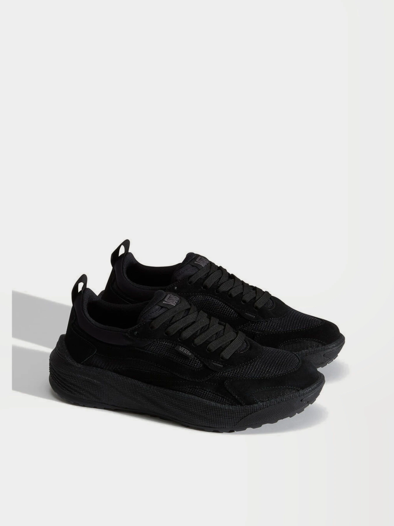 Кросівки Vans ULTRARANGE NEO 2.0 модель VN000EJ8BLK1 Кросівки Vans ULTRARANGE NEO 2.0 модель VN000EJ8BLK1 Фото