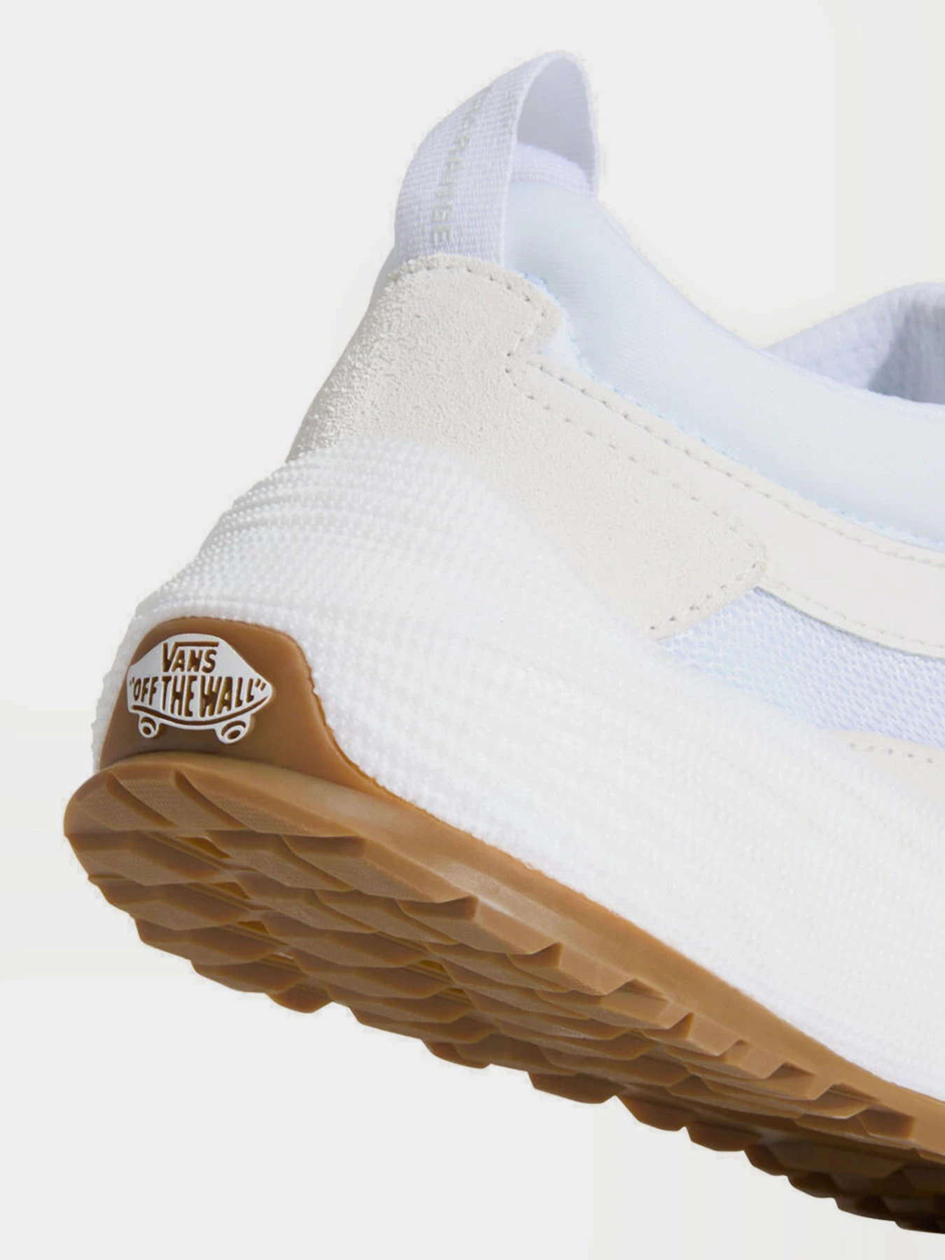 Кросівки Vans ULTRARANGE NEO 2.0 модель VN000E7PWHT1 Фото
