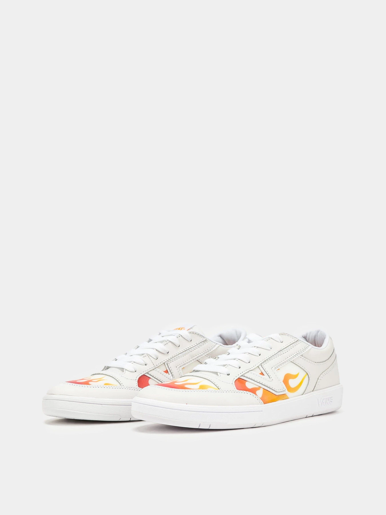 Кроссовки Vans Court Lowland CC модель VN0A4TZY4H41 Кроссовки Vans Court Lowland CC модель VN0A4TZY4H41 Фото