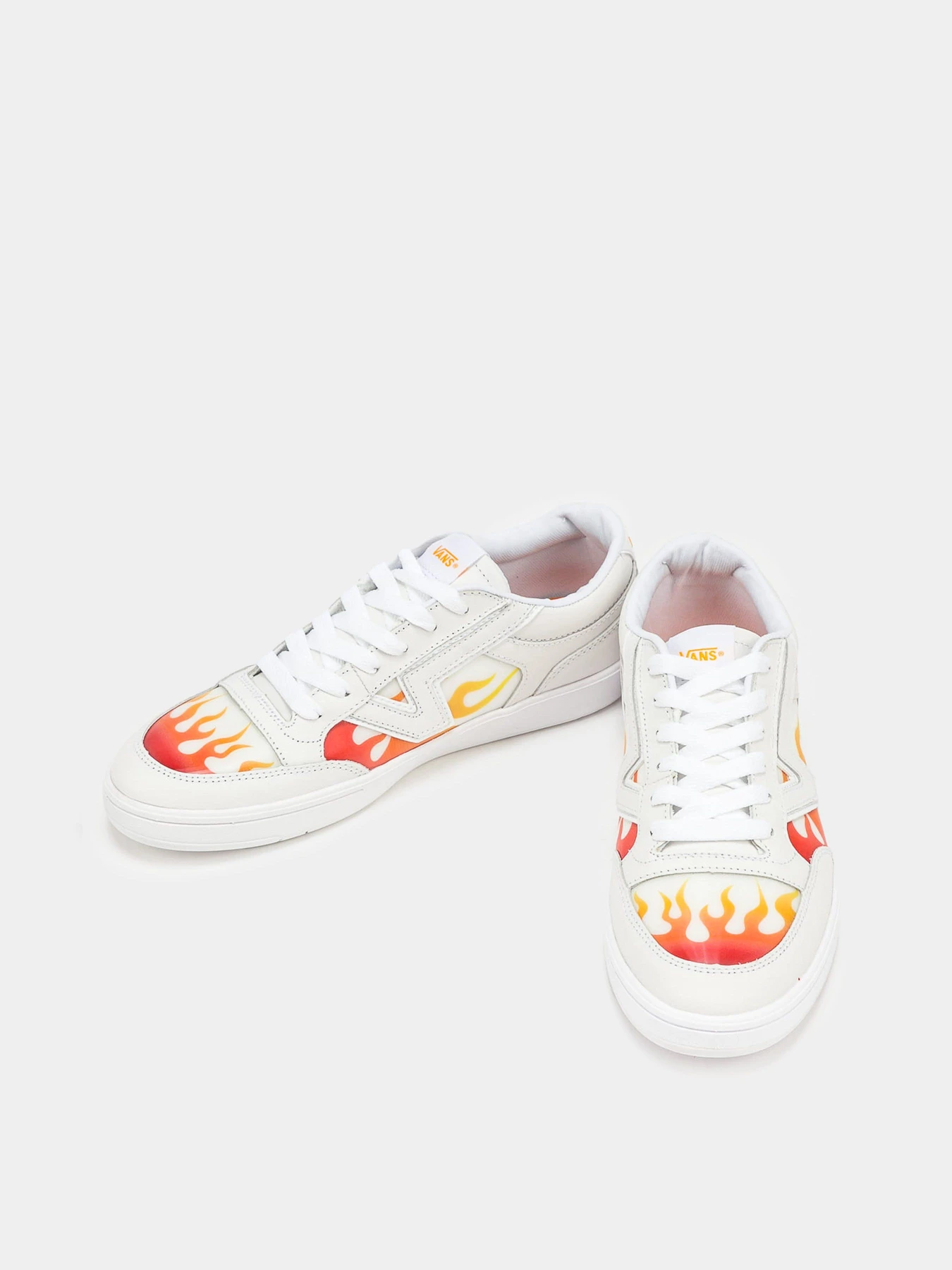Кроссовки Vans Court Lowland CC модель VN0A4TZY4H41 Кроссовки Vans Court Lowland CC модель VN0A4TZY4H41 Фото
