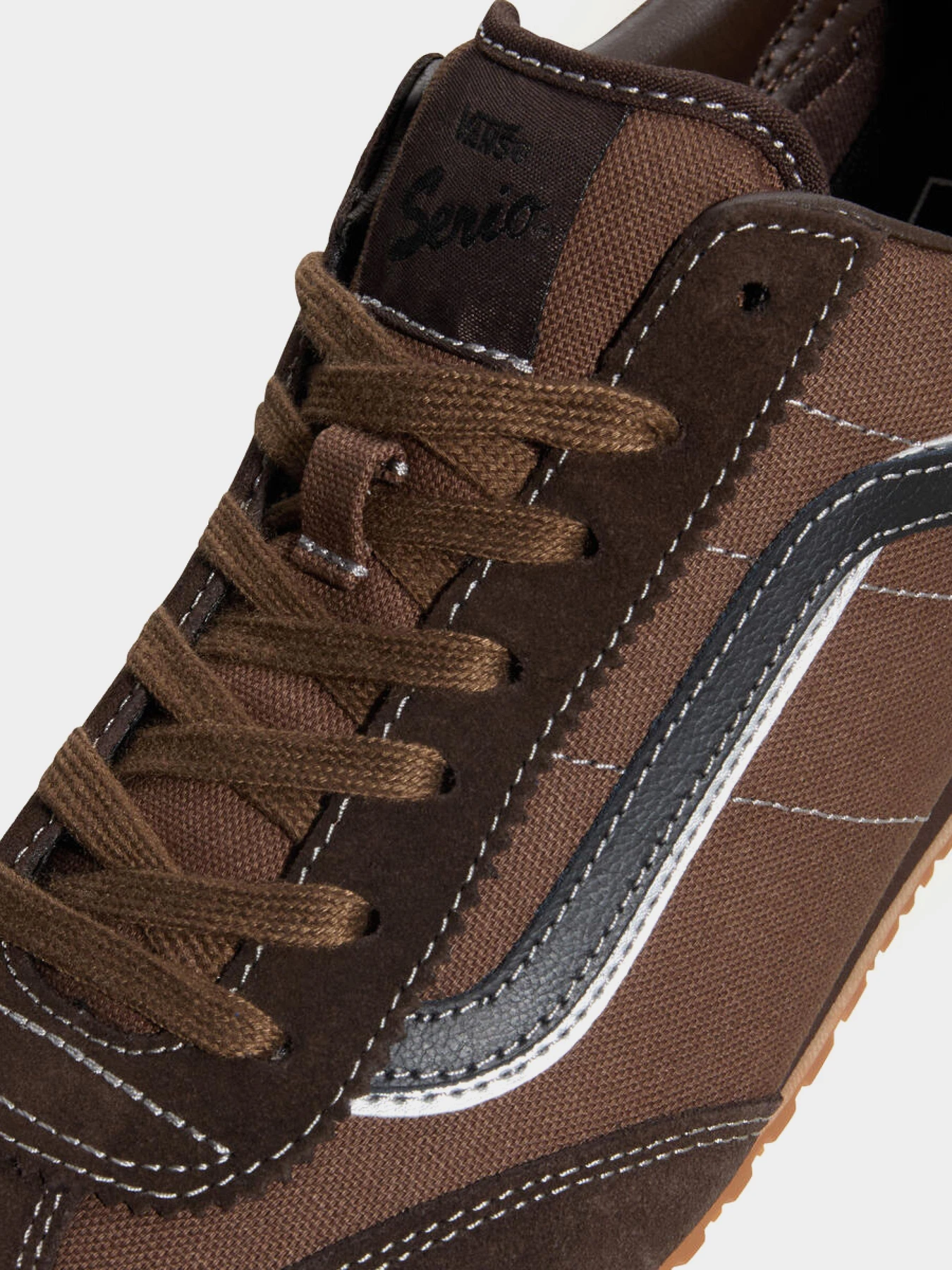 Кросівки Vans SUPER LOWPRO модель VN000Z2ZBRO1 Фото