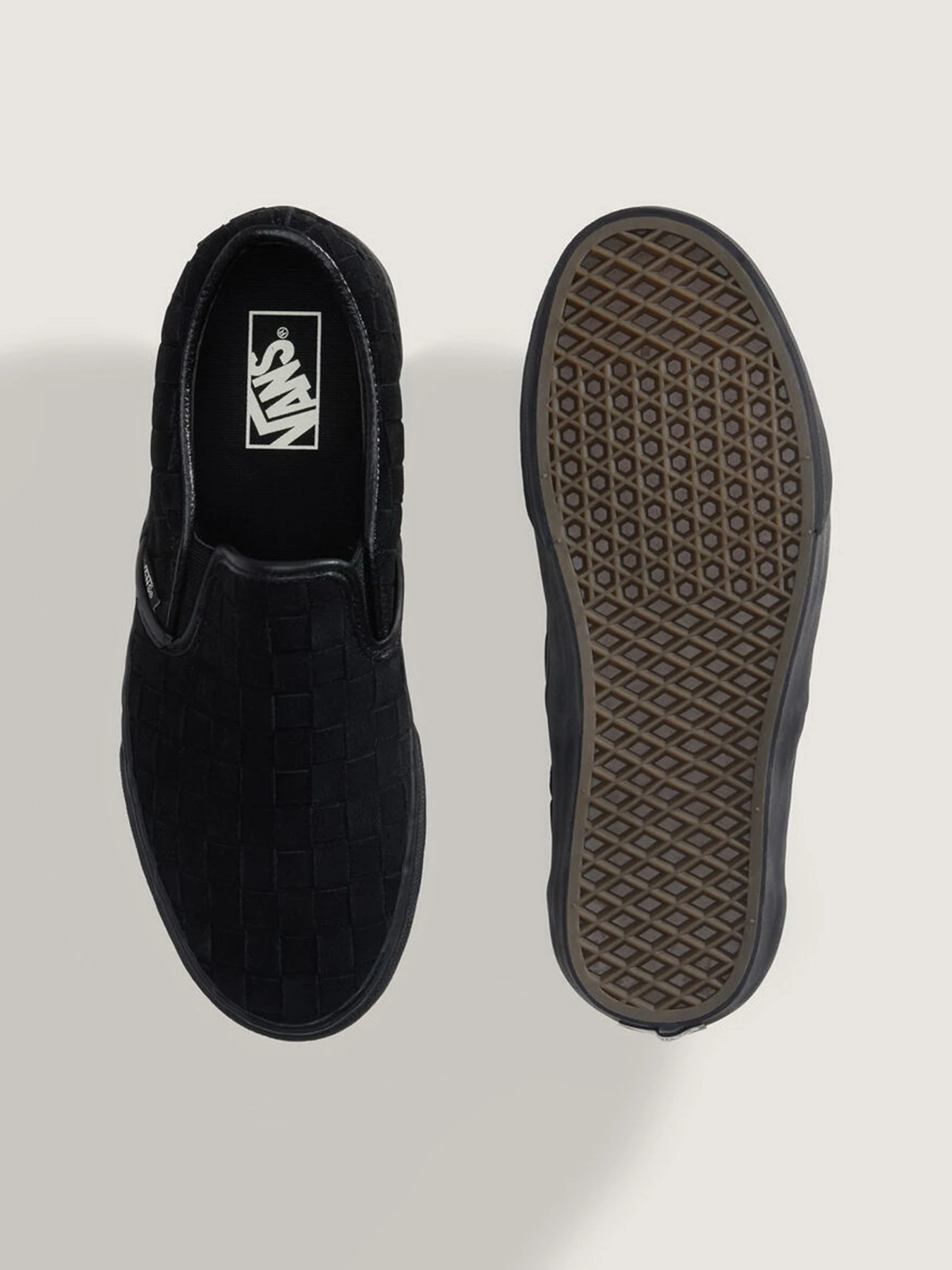 Слипоны и мокасины Vans CLASSIC SLIP-ON модель VN000Z7ABKA1 Слипоны и мокасины Vans CLASSIC SLIP-ON модель VN000Z7ABKA1 Фото