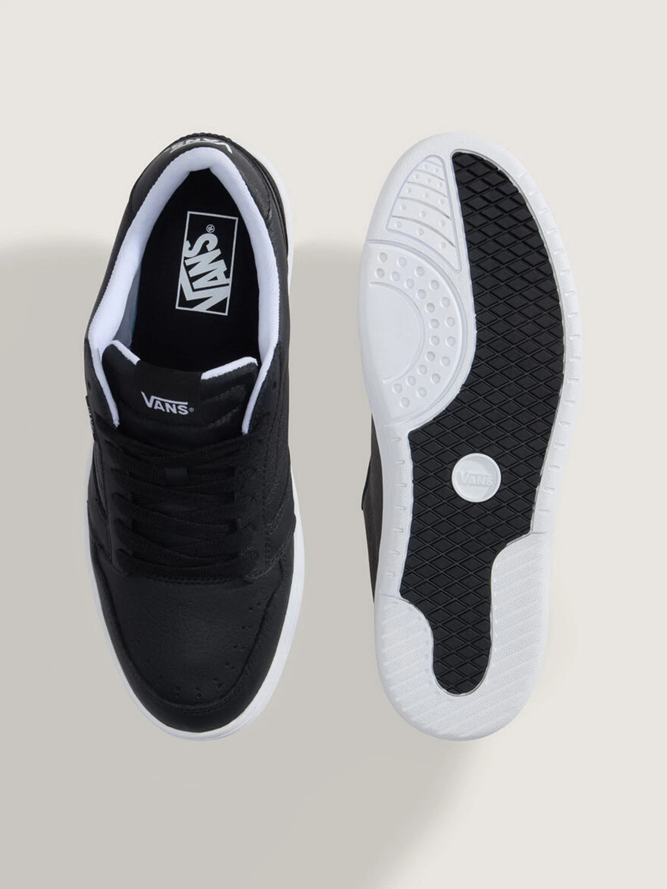 Кеды Vans COURT LOW модель VN000Z26BLA1 Кеды Vans COURT LOW модель VN000Z26BLA1 Фото