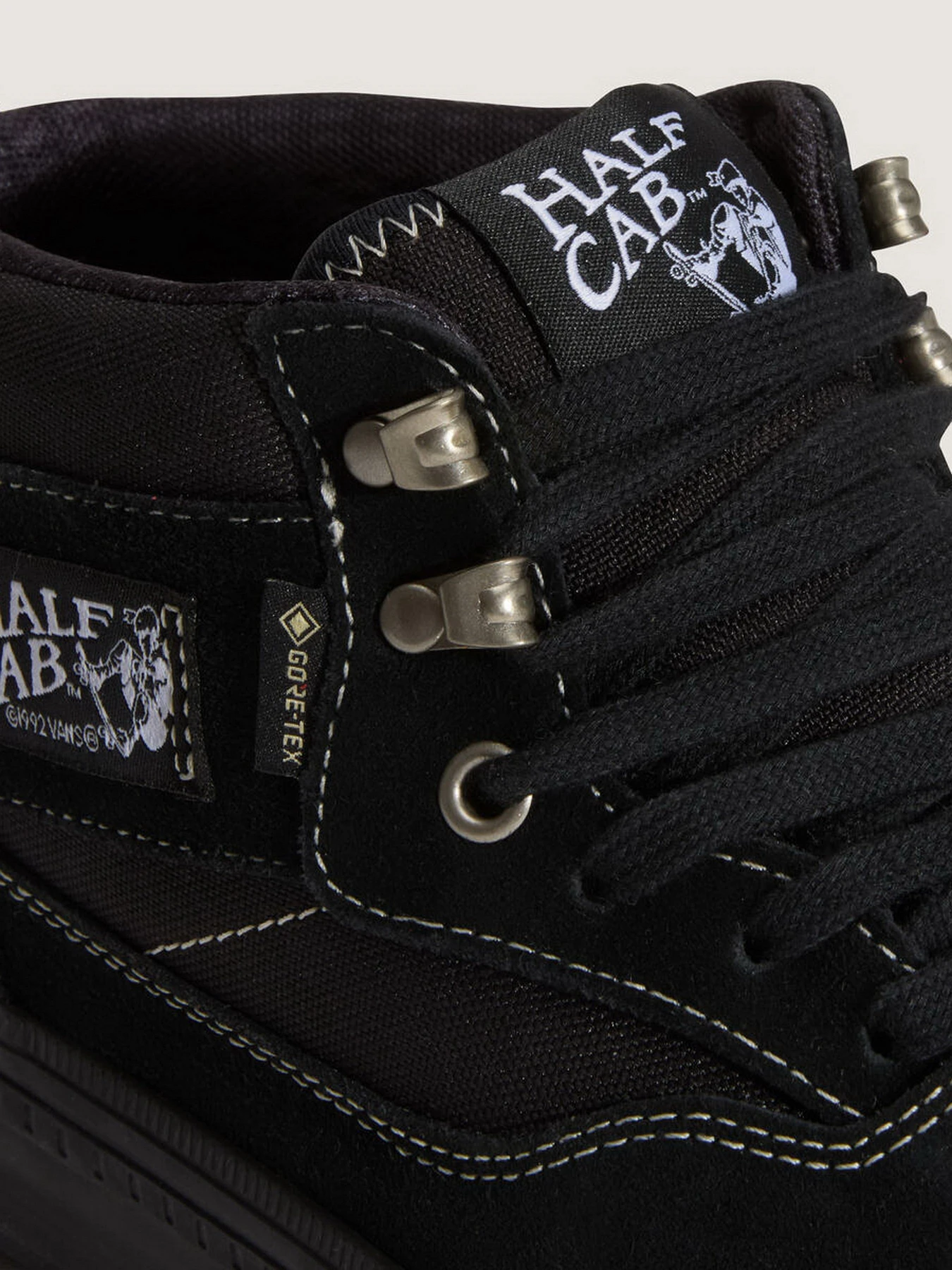 Черевики та чоботи Vans HALF CAB GORE-TEX INSULATED MT модель VN000XUFBKA1 Черевики та чоботи Vans HALF CAB GORE-TEX INSULATED MT модель VN000XUFBKA1 Фото