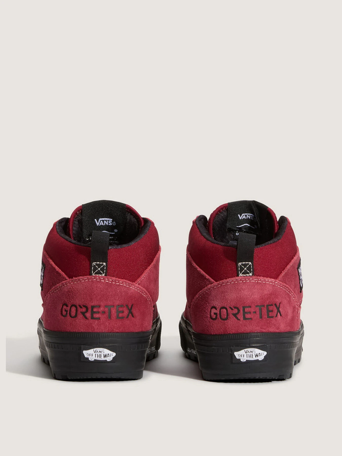 Ботинки и сапоги Vans HALF CAB GORE-TEX INSULATED MT модель VN000XUFF0G1 Ботинки и сапоги Vans HALF CAB GORE-TEX INSULATED MT модель VN000XUFF0G1 Фото